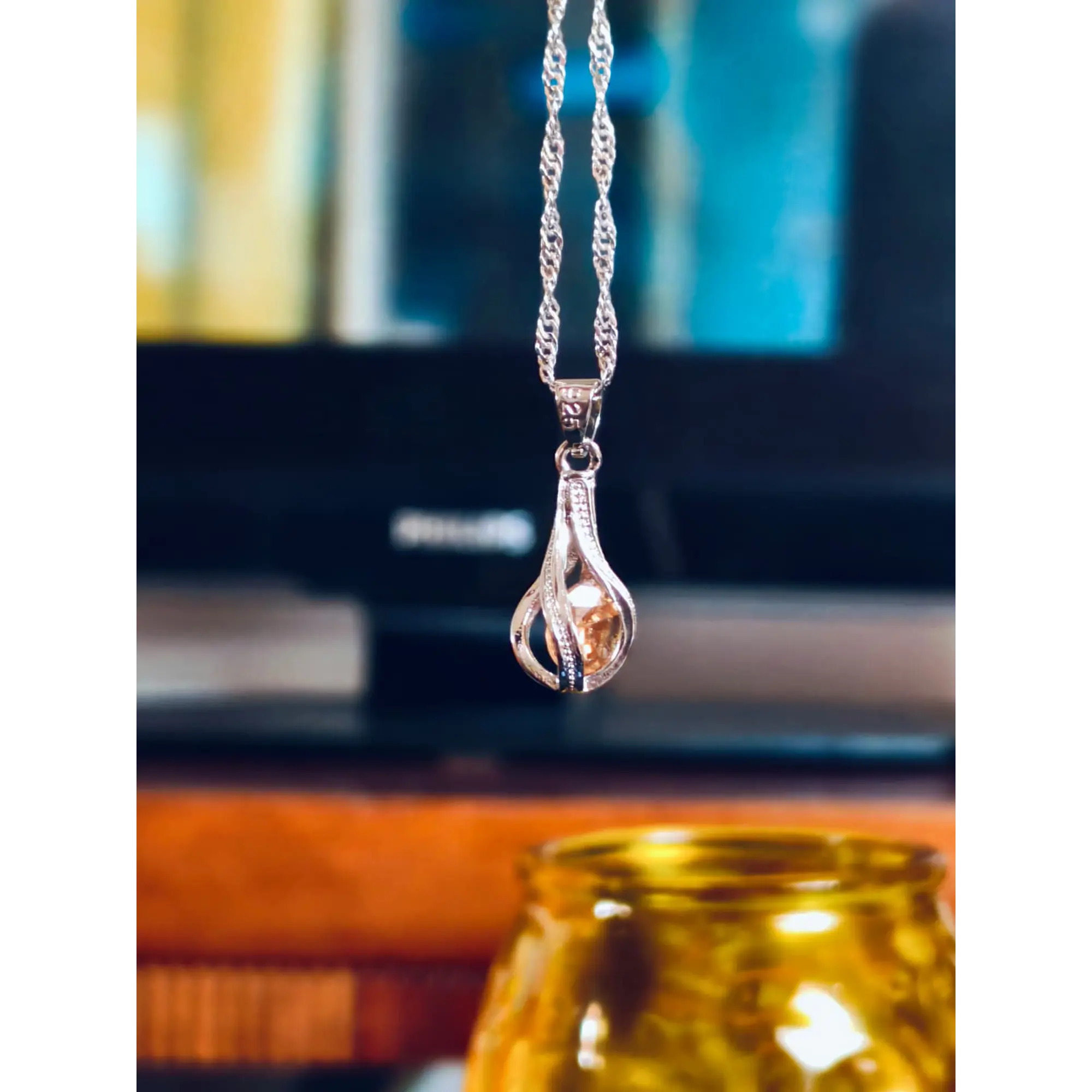 Ensemble de bijoux en argent : collier et boucles d'oreilles avec gouttes de cristal ambré 4