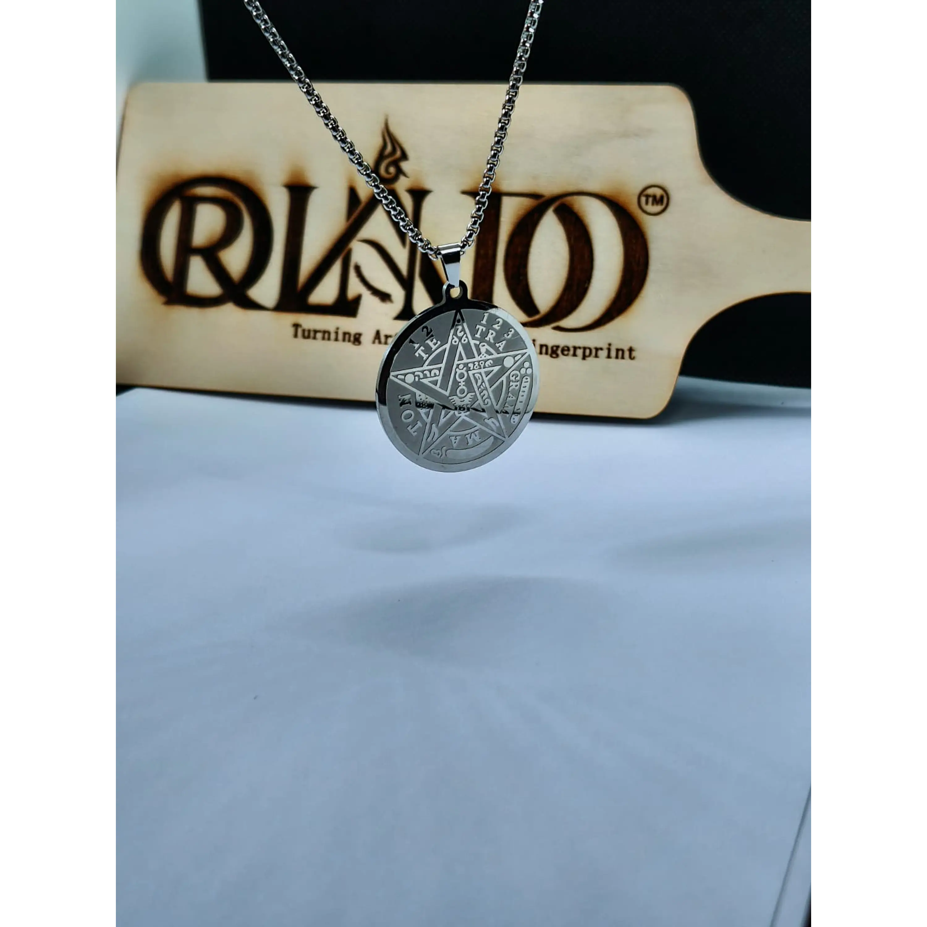 Colar Amuleto Tetragrammaton em Aço Inoxidável – Proteção Mística 6