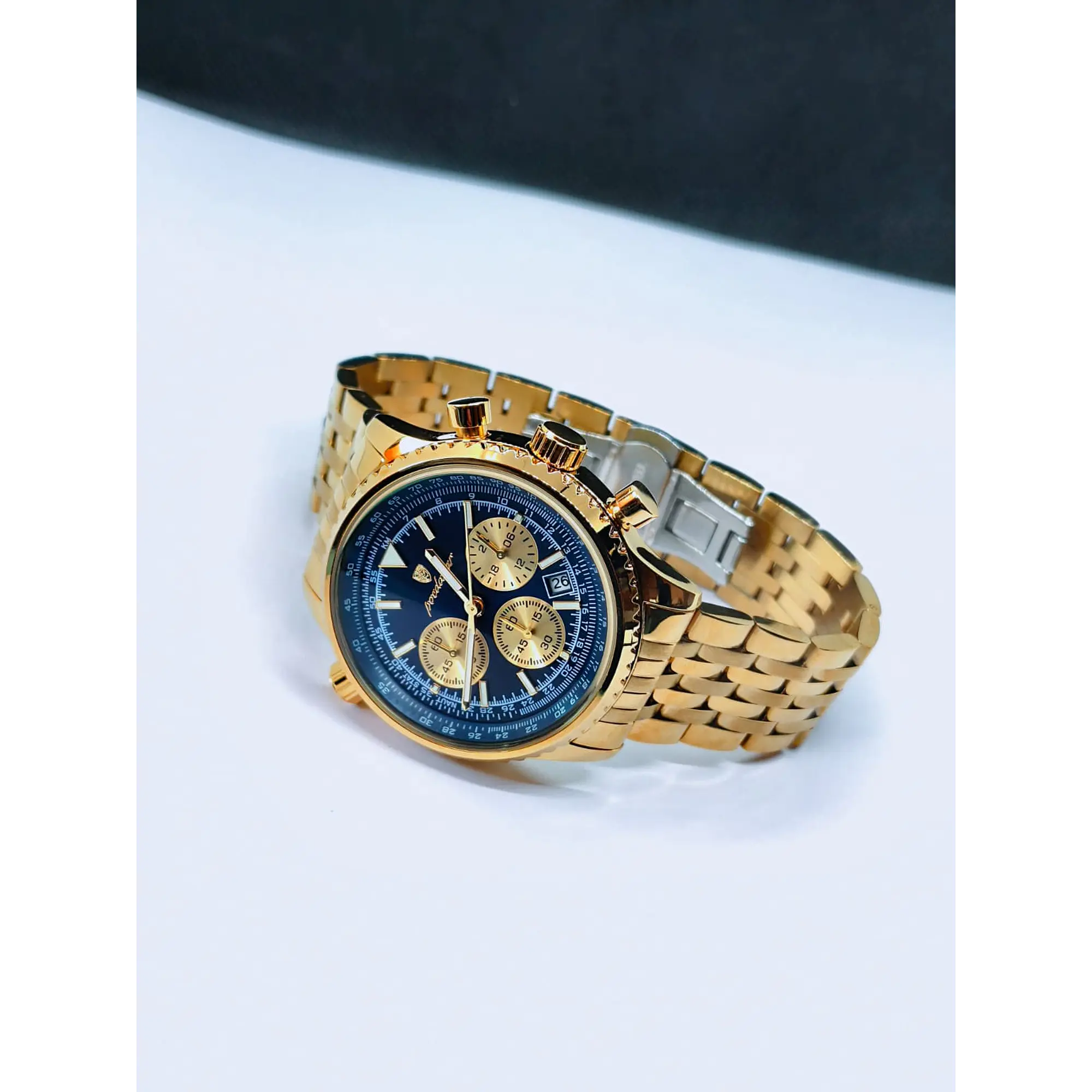 Montre chronographe pour homme en or avec cadran bleu 1