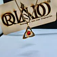 Colar Amuleto Triquetra Celta em Dourado com Pedra Central Vermelha  - Thumbnail 6