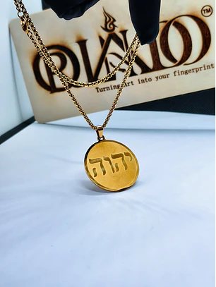 Colar com Medalha Tetragrammaton (Nome Sagrado - IHVH) em Aço Inoxidável Dourado