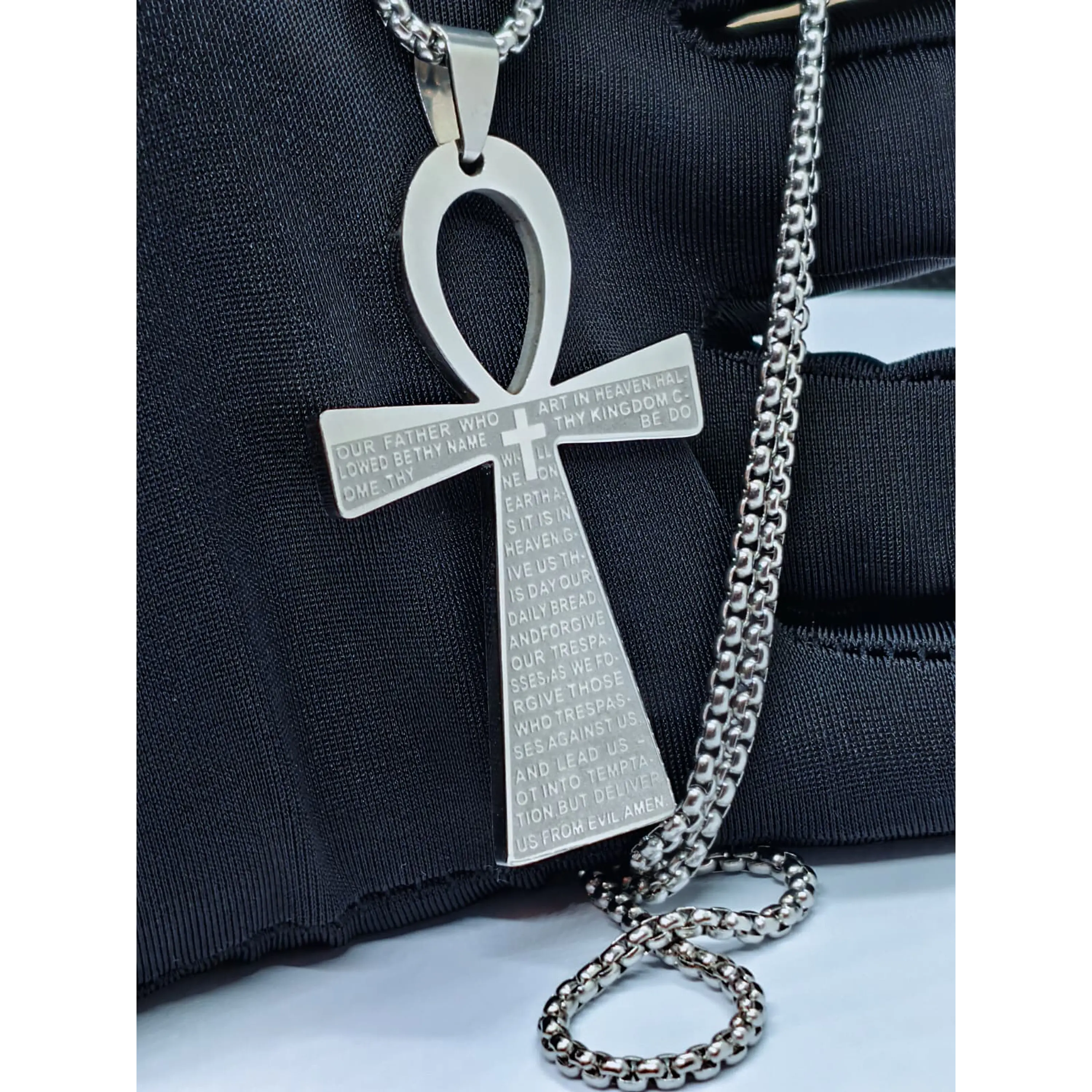 Colar Cruz Ankh em Aço Inoxidável com Oração do Pai Nosso Gravada 1