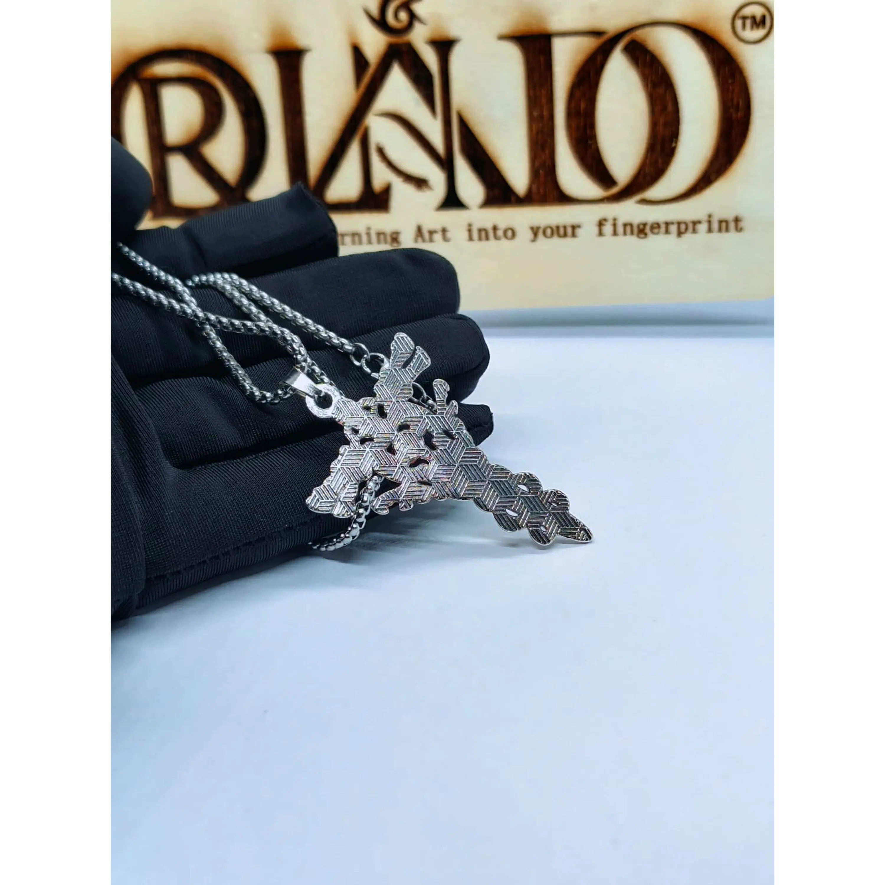 Pendente Espada Gótica com Dragão e Cristal Vermelho – Inclui Corrente 6