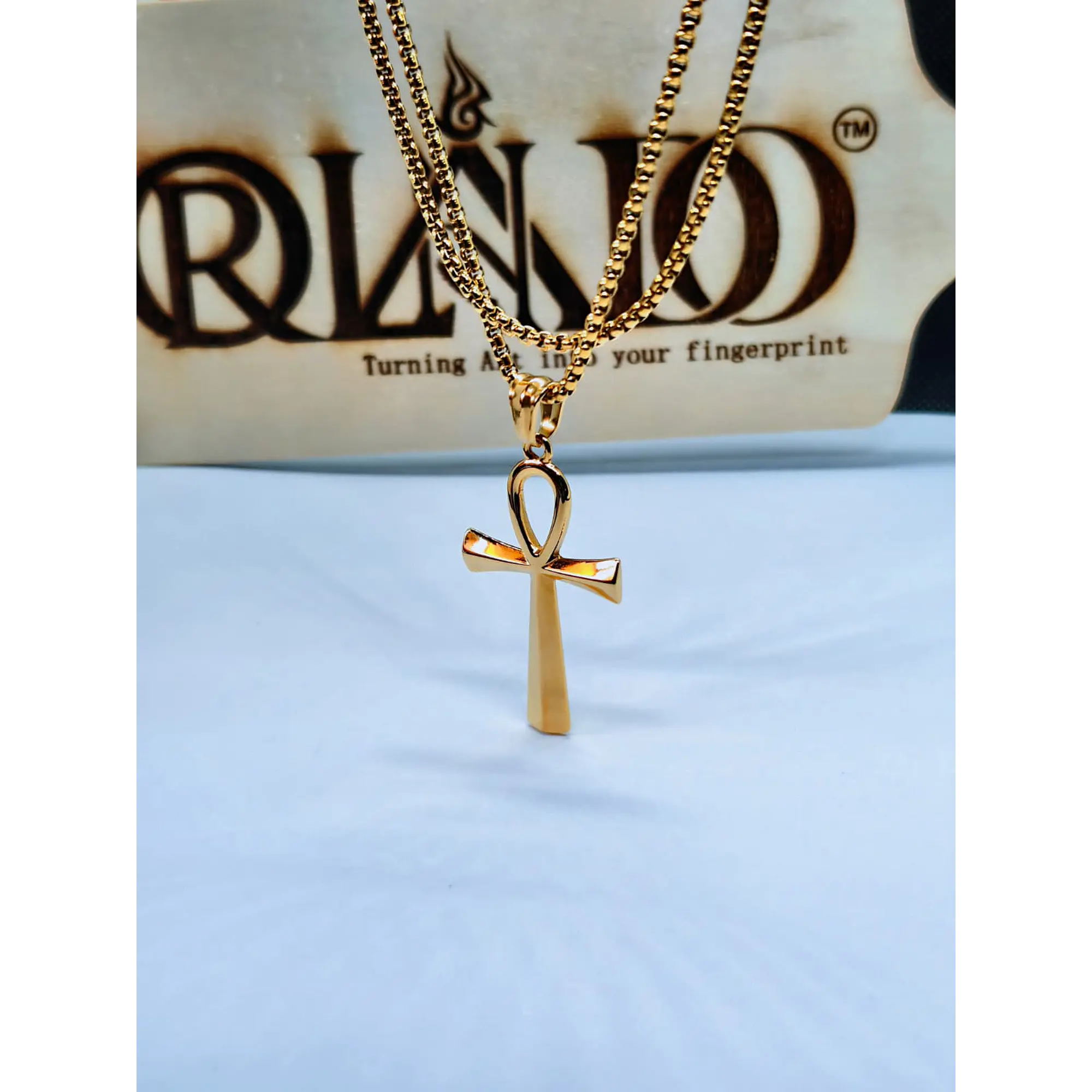 Colar com Pendente Cruz Ankh em Aço Inoxidável Dourado – Chave da Vida Egípci 7