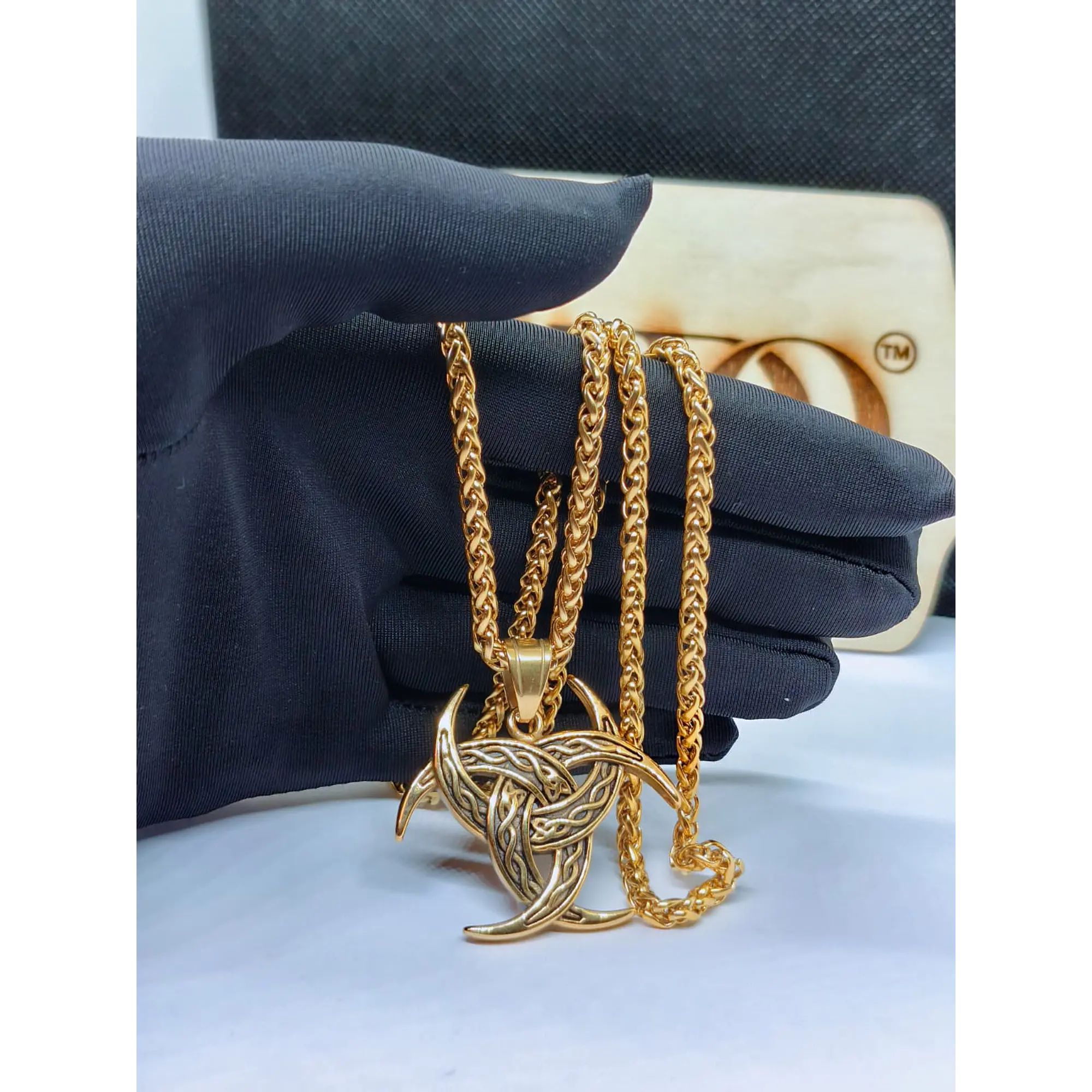 Colar Masculino Viking Triskelion Dourado – Pendente Mitologia Nórdica 7