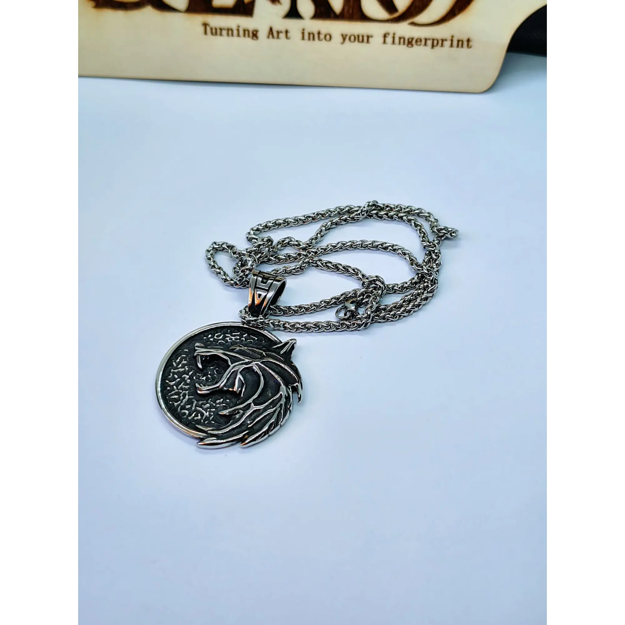 Colar com Medalhão de Lobo em Aço Inoxidável – Estilo The Witcher 6