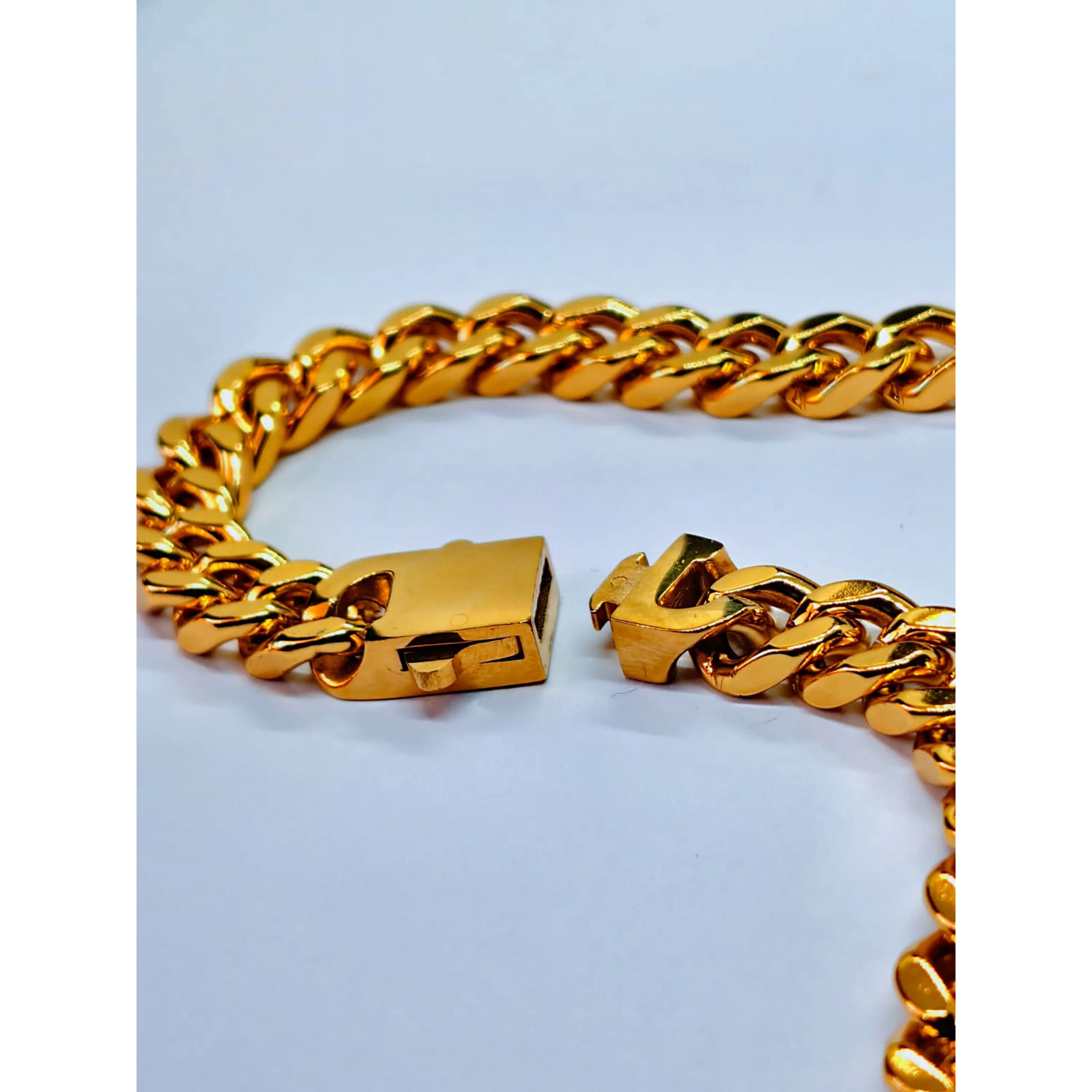 Corrente Masculina Cubana Dourada  – AÇO INOX  2
