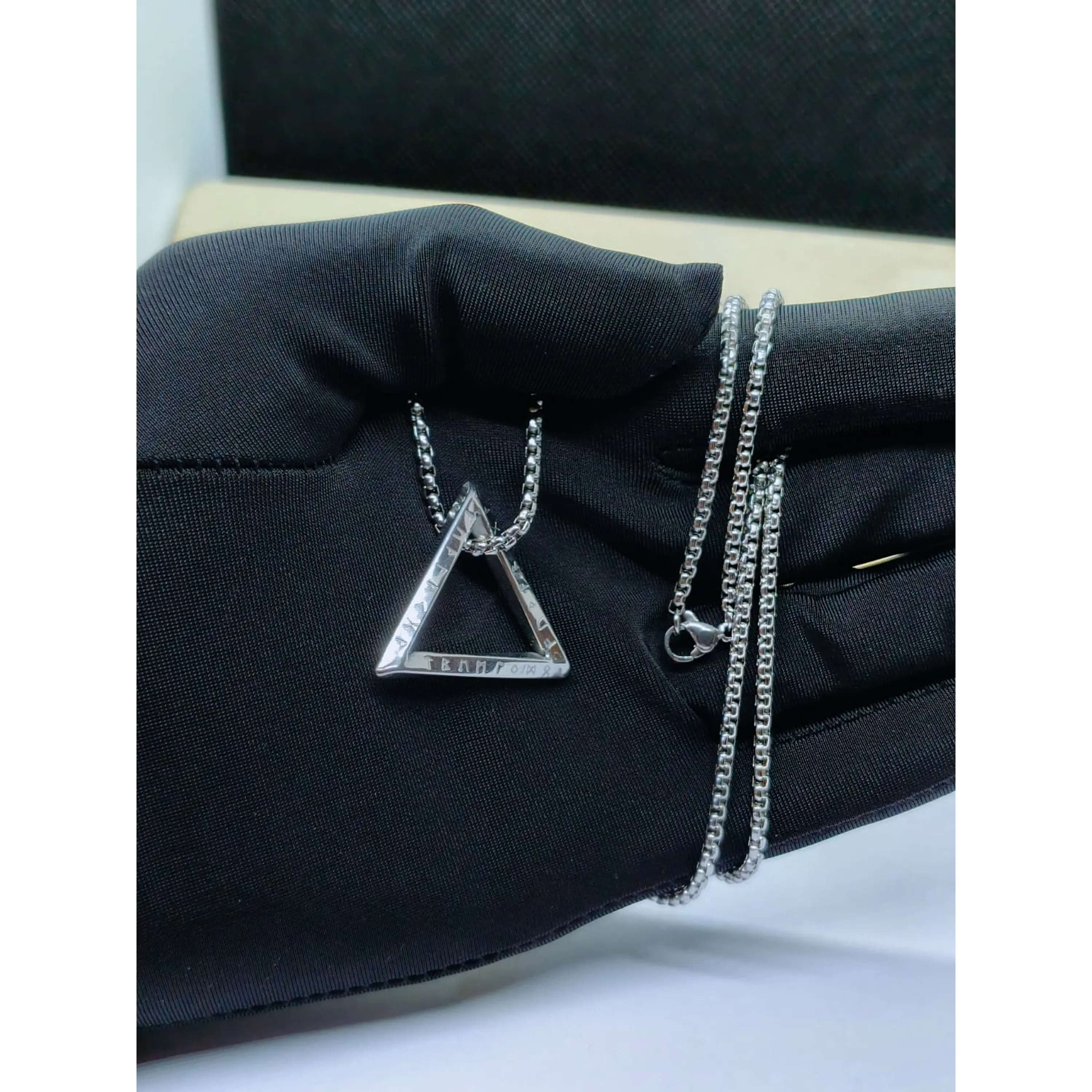 Corrente Viking com pendente em aço inoxidável 316 L - Modelo 1 2