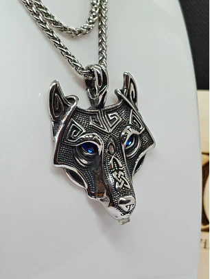 Corrente Lobo Viking com pendente em aço inoxidável 316 L - Modelo 5