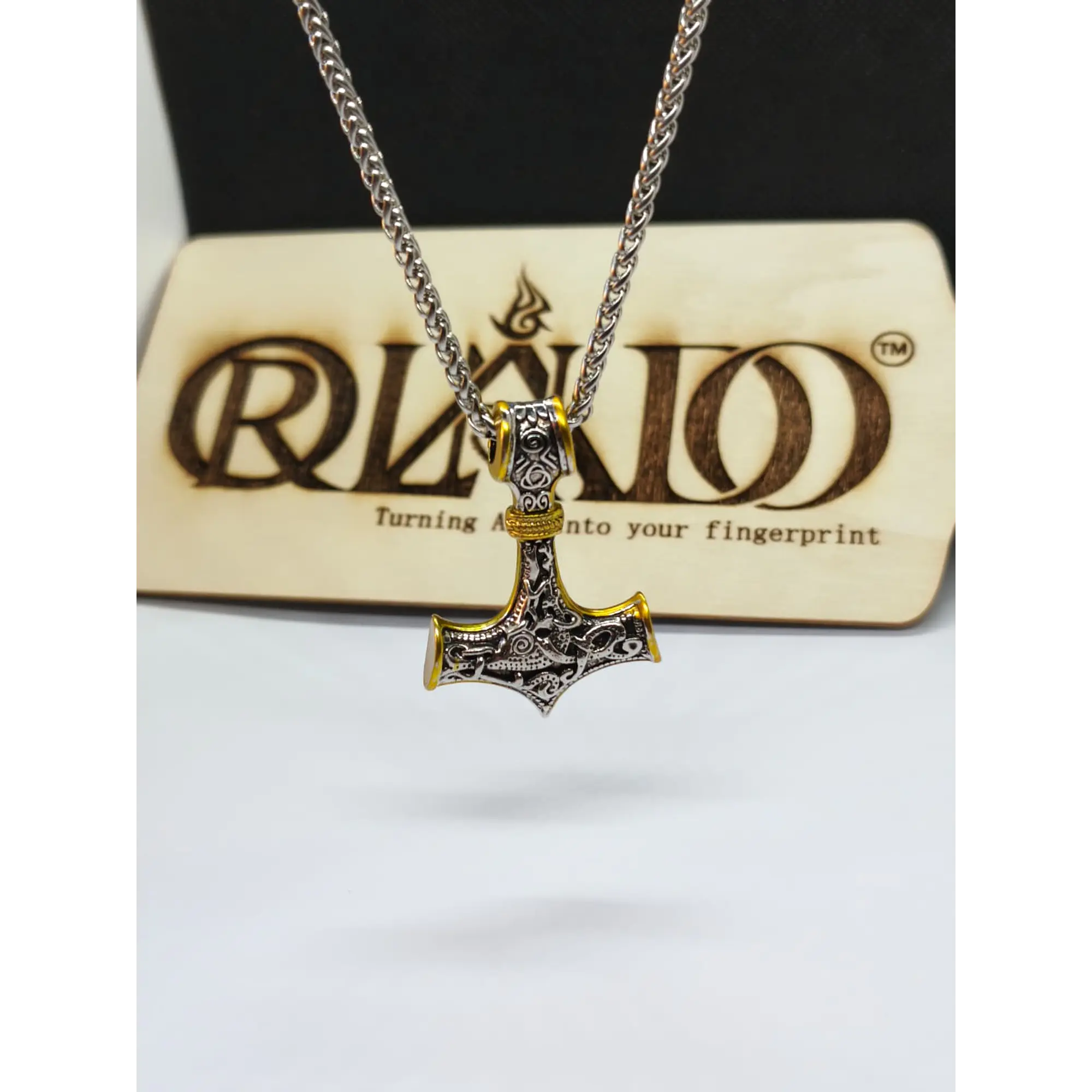 Viking chain with 316L stainless steel pendant - Model 7 1