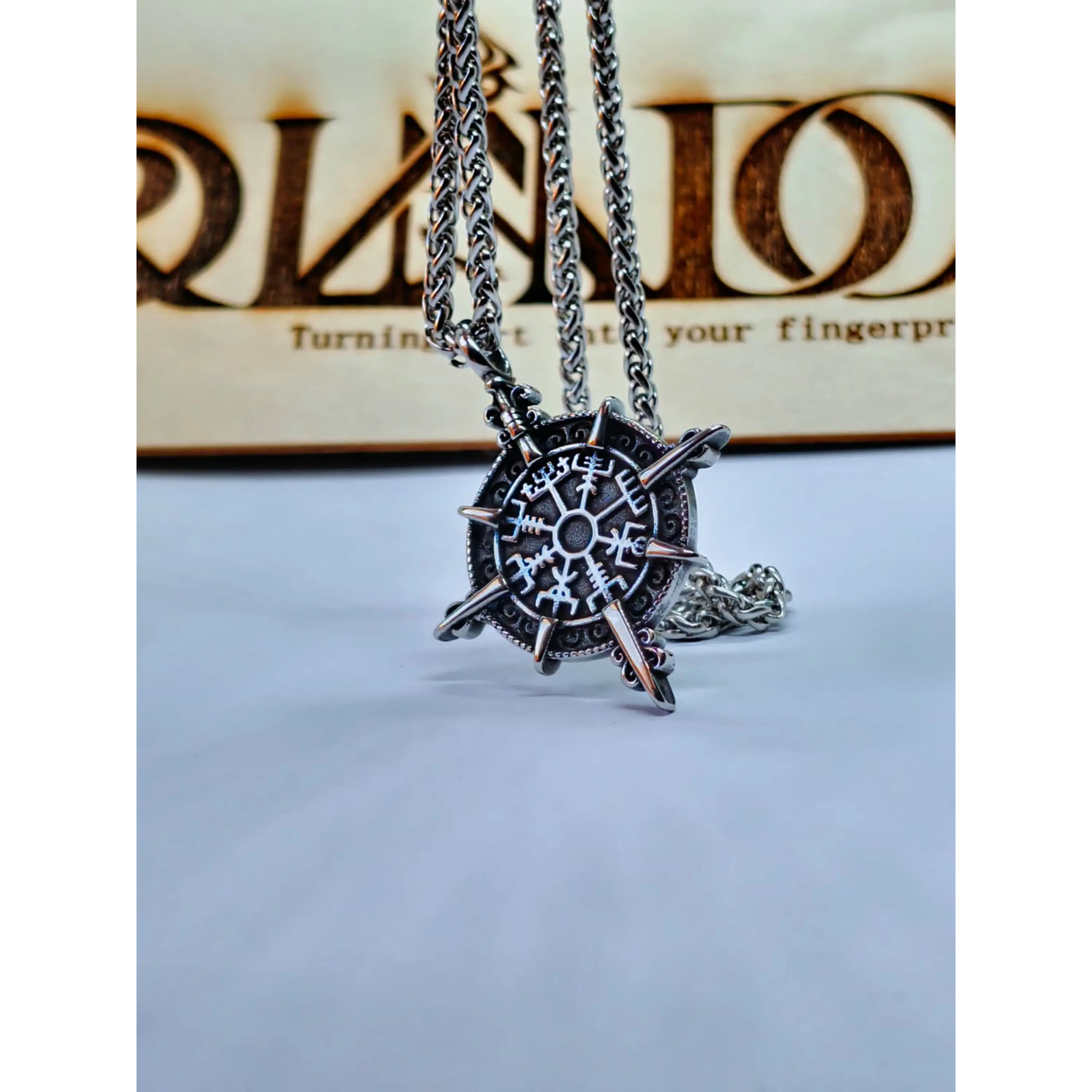 Viking chain with 316L stainless steel pendant - Model 8 1