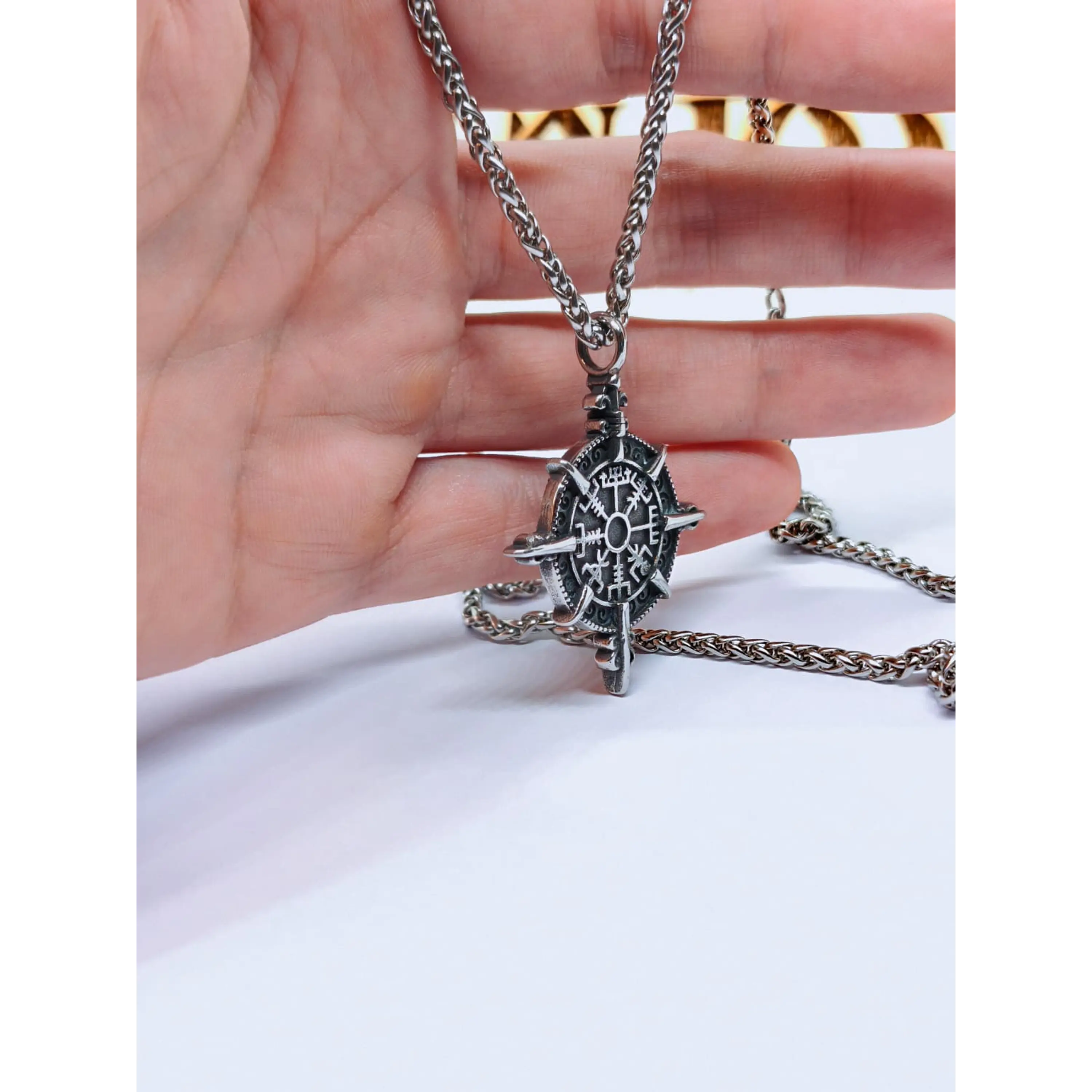 Viking chain with 316L stainless steel pendant - Model 8 6