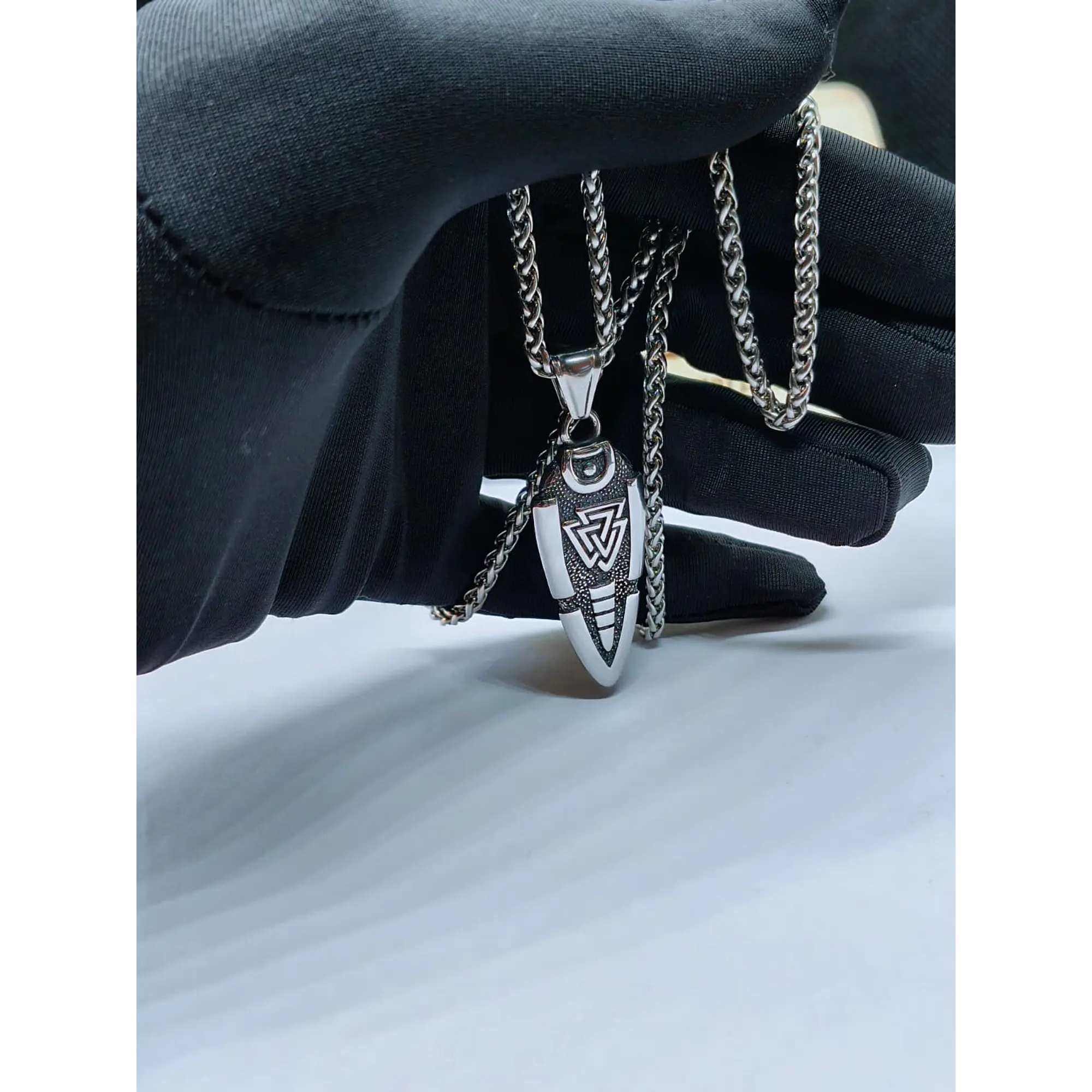Viking chain with 316L stainless steel pendant - Model 9 2