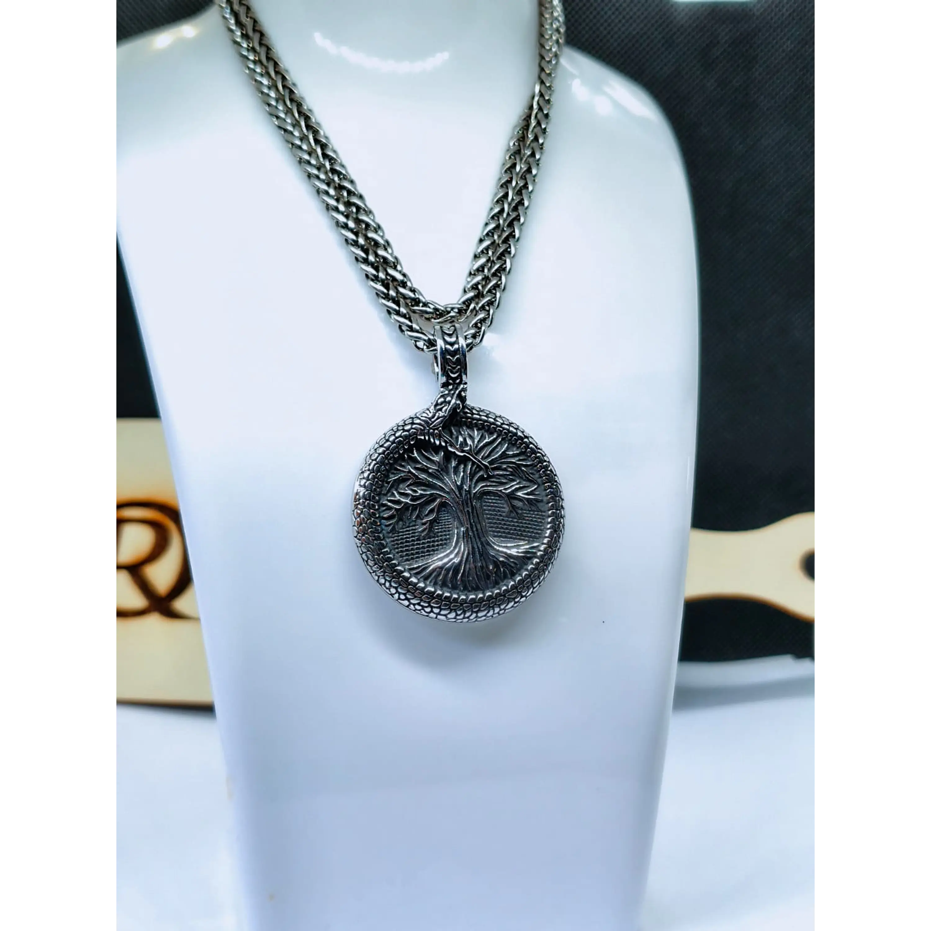 Colar Viking Masculino Pendente Sagrado Árvore da Vida e Vegvísir 5