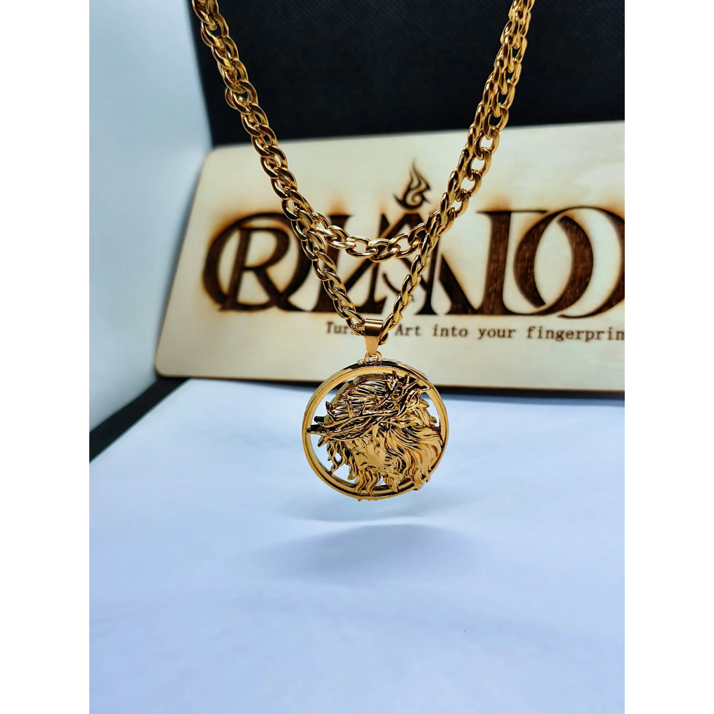 Medalha Face de Cristo em Alto Relevo com Corrente Elo Grumet/Baiano 6