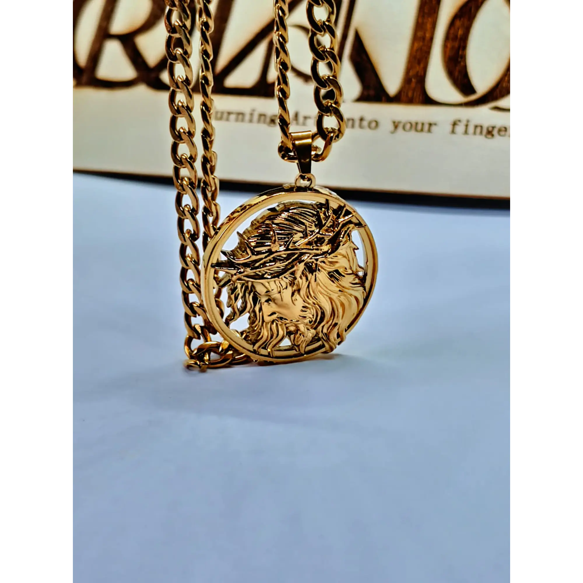 Medalha Face de Cristo em Alto Relevo com Corrente Elo Grumet/Baiano 4