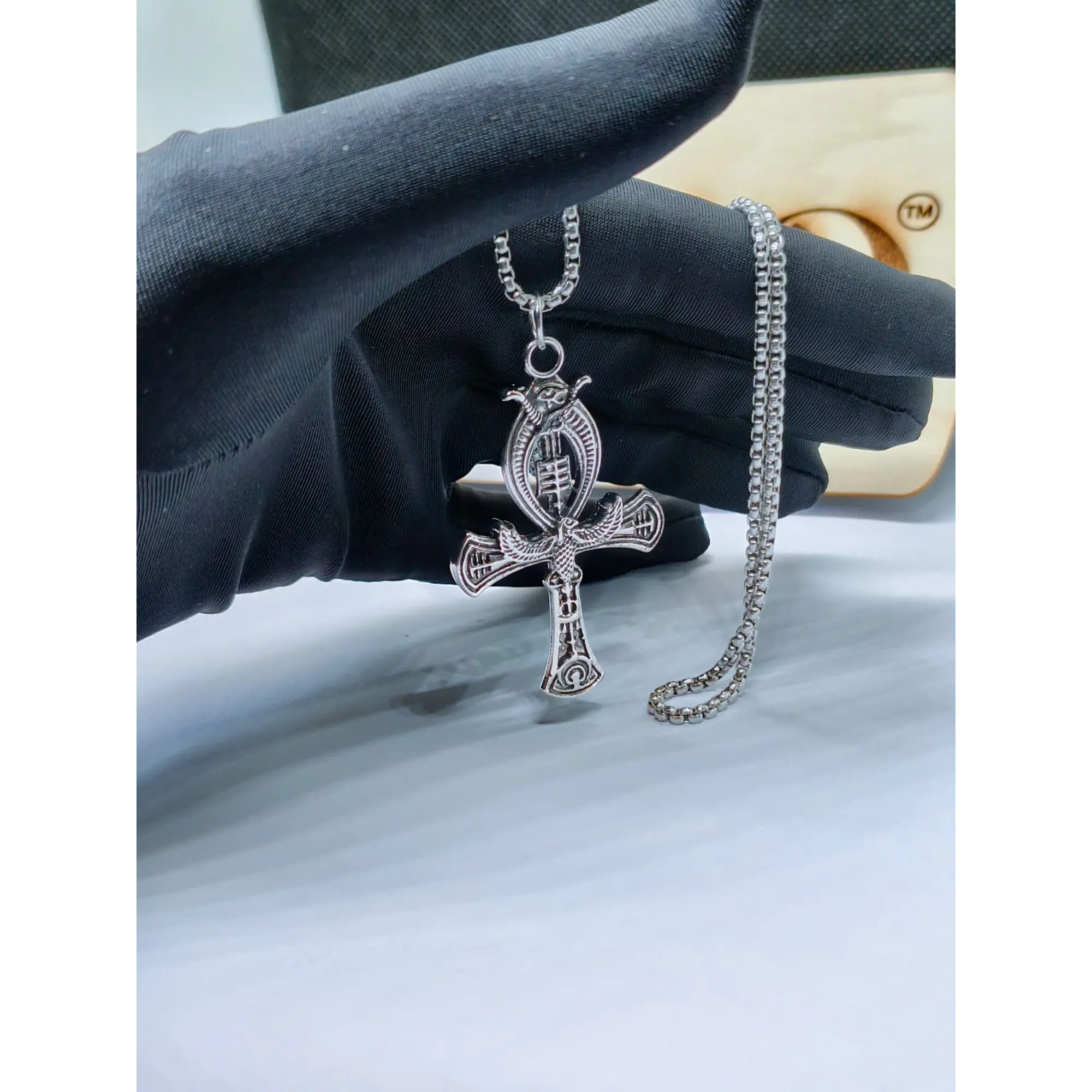 Colar com Pingente Ankh Egípcio - O Símbolo da Vida Eterna 2