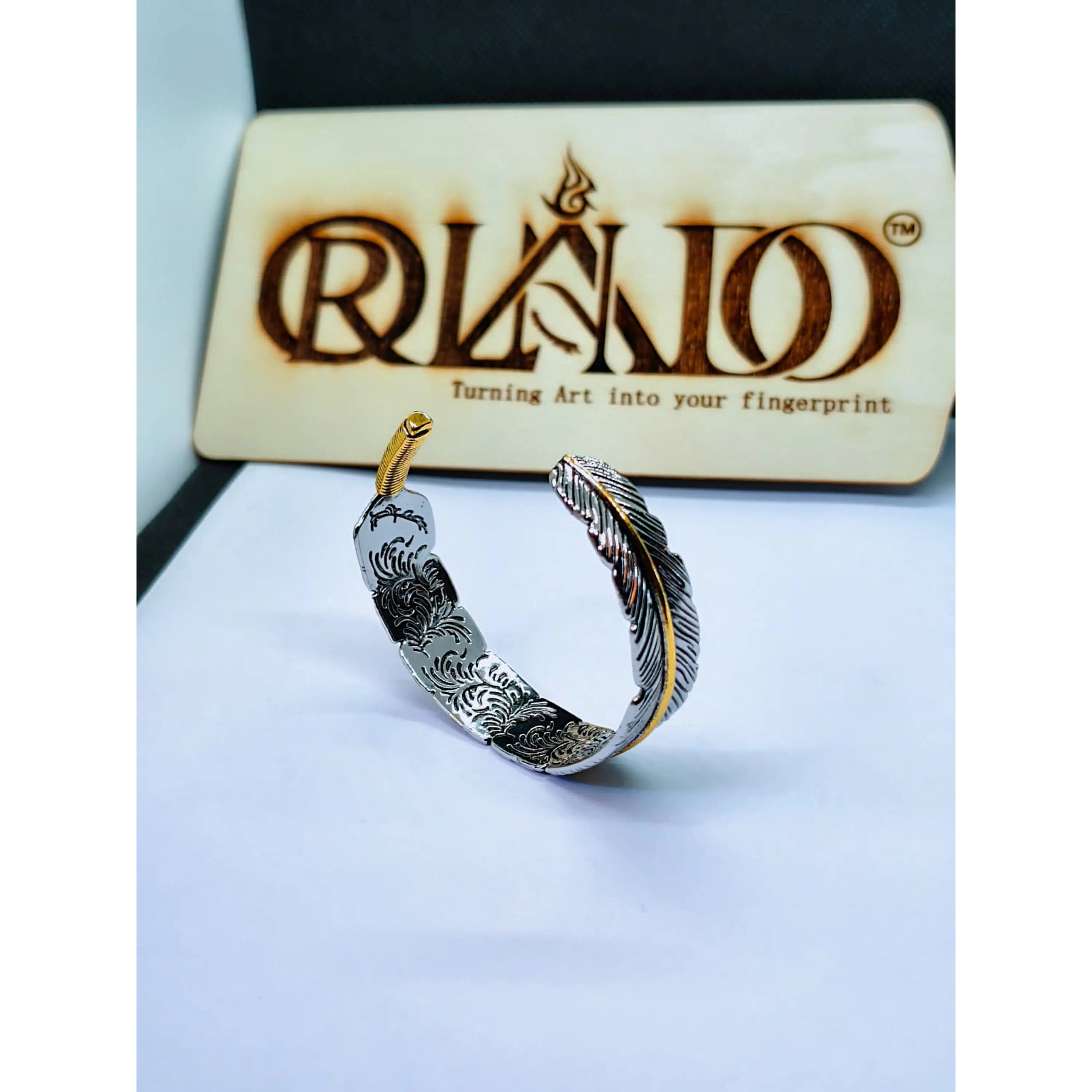 Bracelet ajustable à plumes – Design exclusif texturé bicolore 9