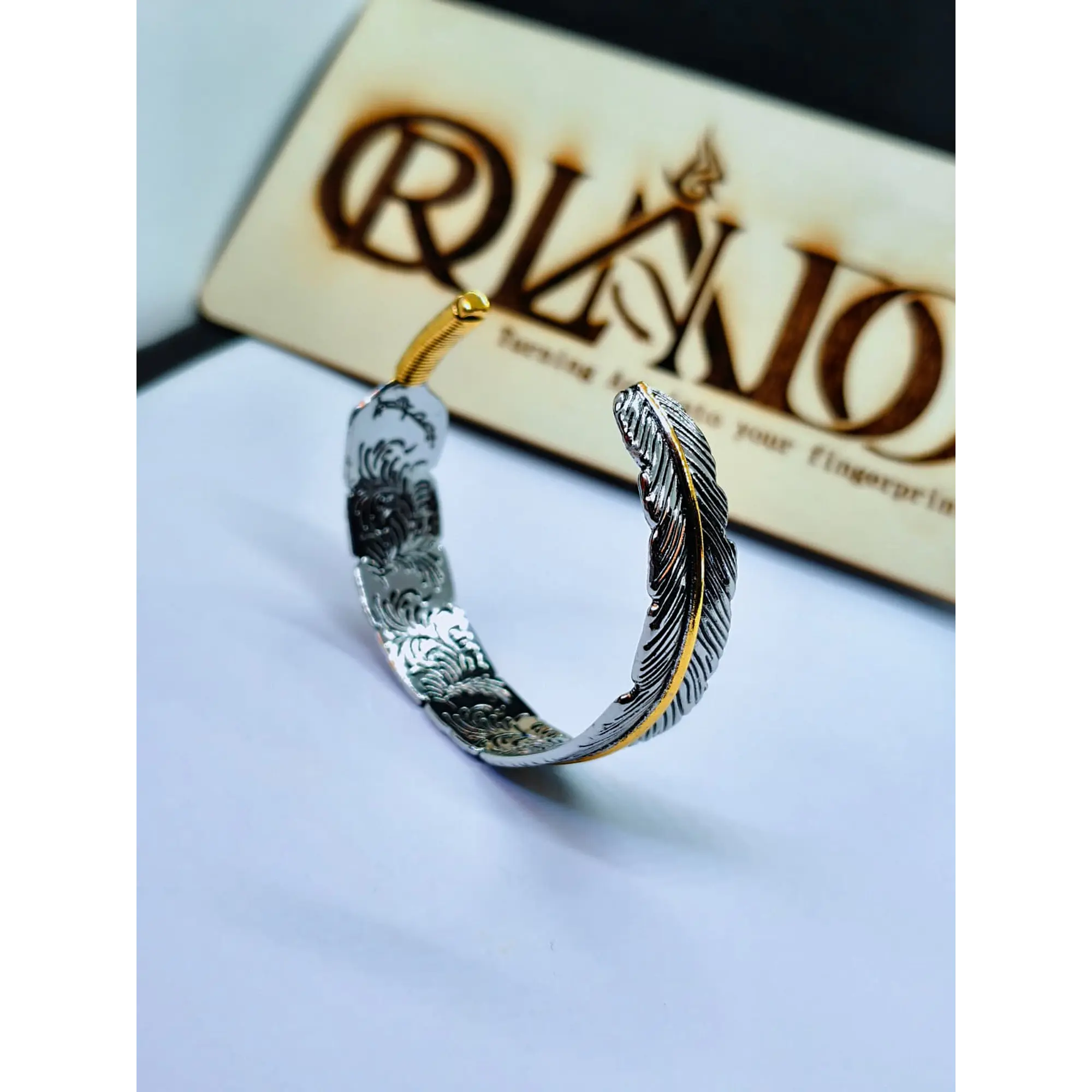 Bracelet ajustable à plumes – Design exclusif texturé bicolore 10