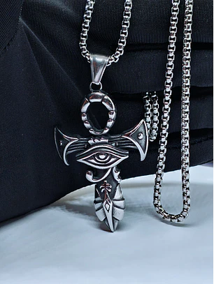Colar Cruz Ankh com Olho de Hórus em Aço Inoxidável – Amuleto Egípcio