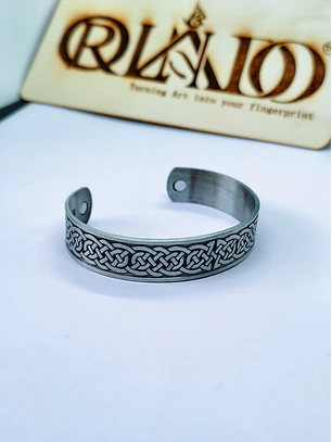 Pulseira Ajustável Estilo Viking - Padrão Nó Celta