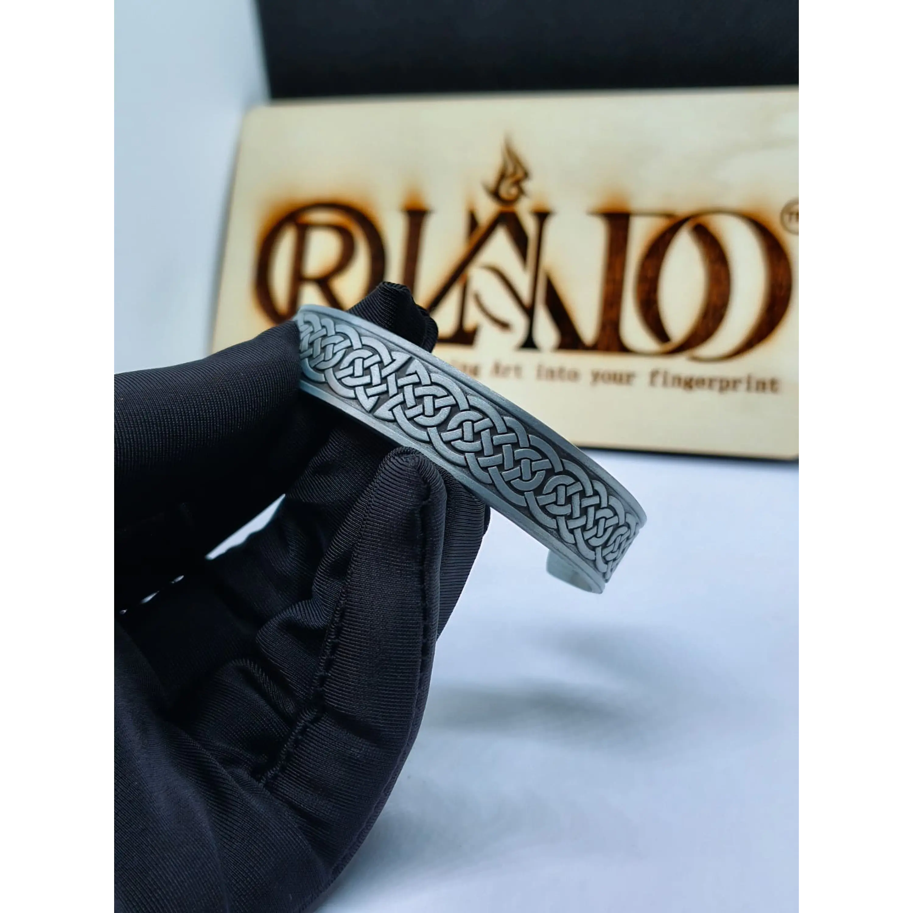 Adjustable Viking Style Bracelet - Celtic Knot Pattern 4