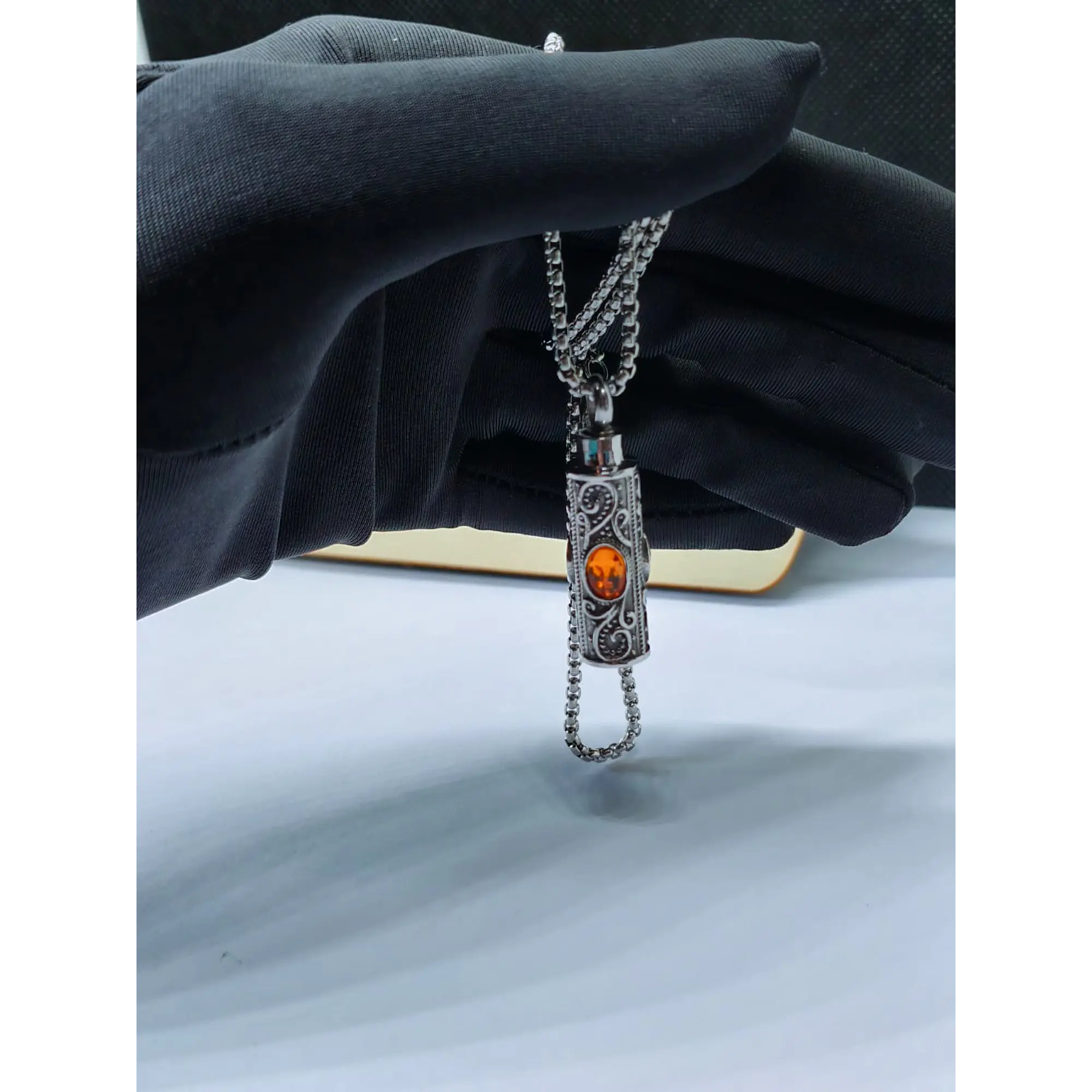 Cylindrical Urn Locket Necklace with Vintage Details and Amber Stone 10