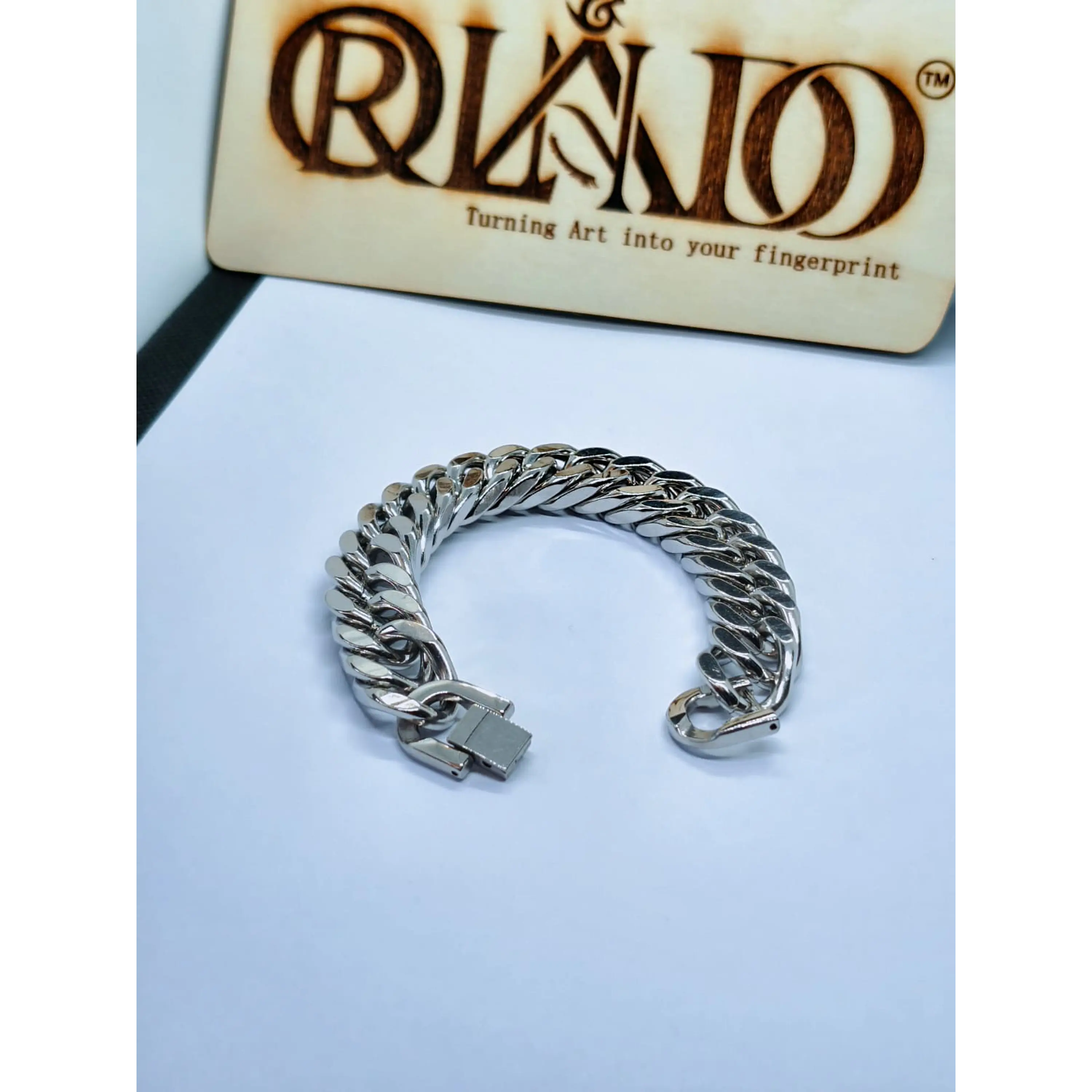 Pulseira Chunky com Fecho de Segurança em aço inoxidável. 1