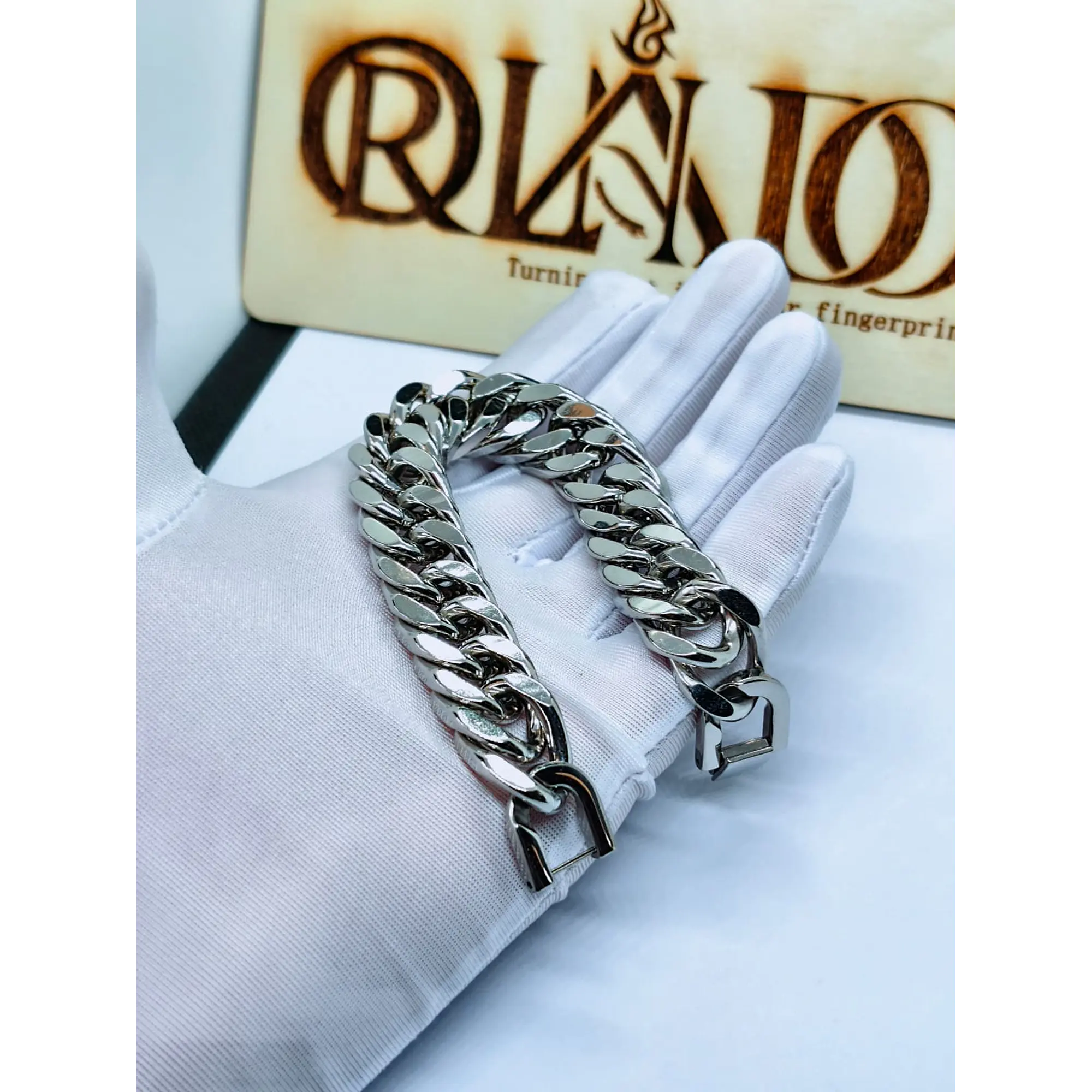 Pulseira Chunky com Fecho de Segurança em aço inoxidável. 3