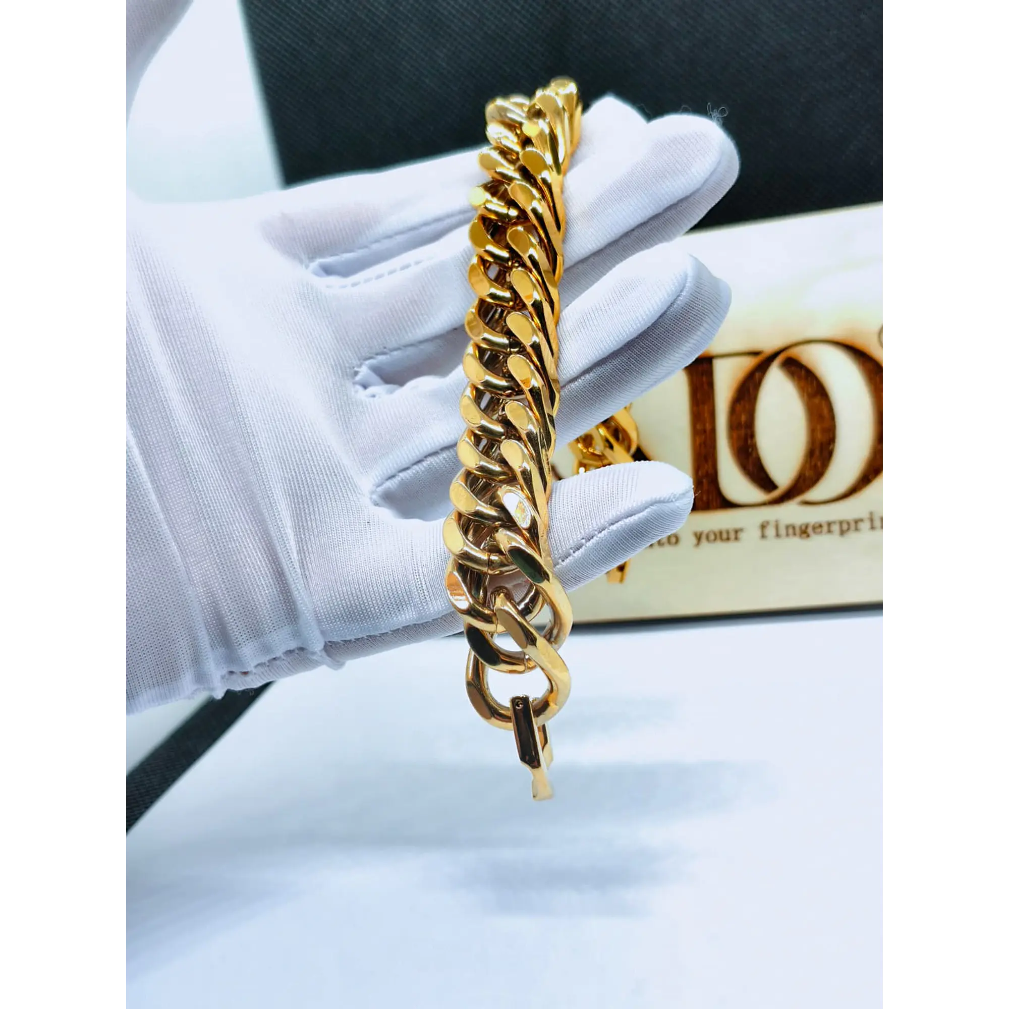 Pulseira de Elo Cubano Polida Dourada em aço Inox 3