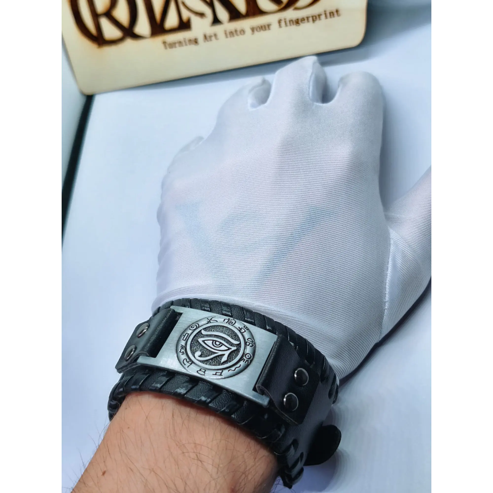 Pulseira em Couro Ajustável – Olho de Hórus 7