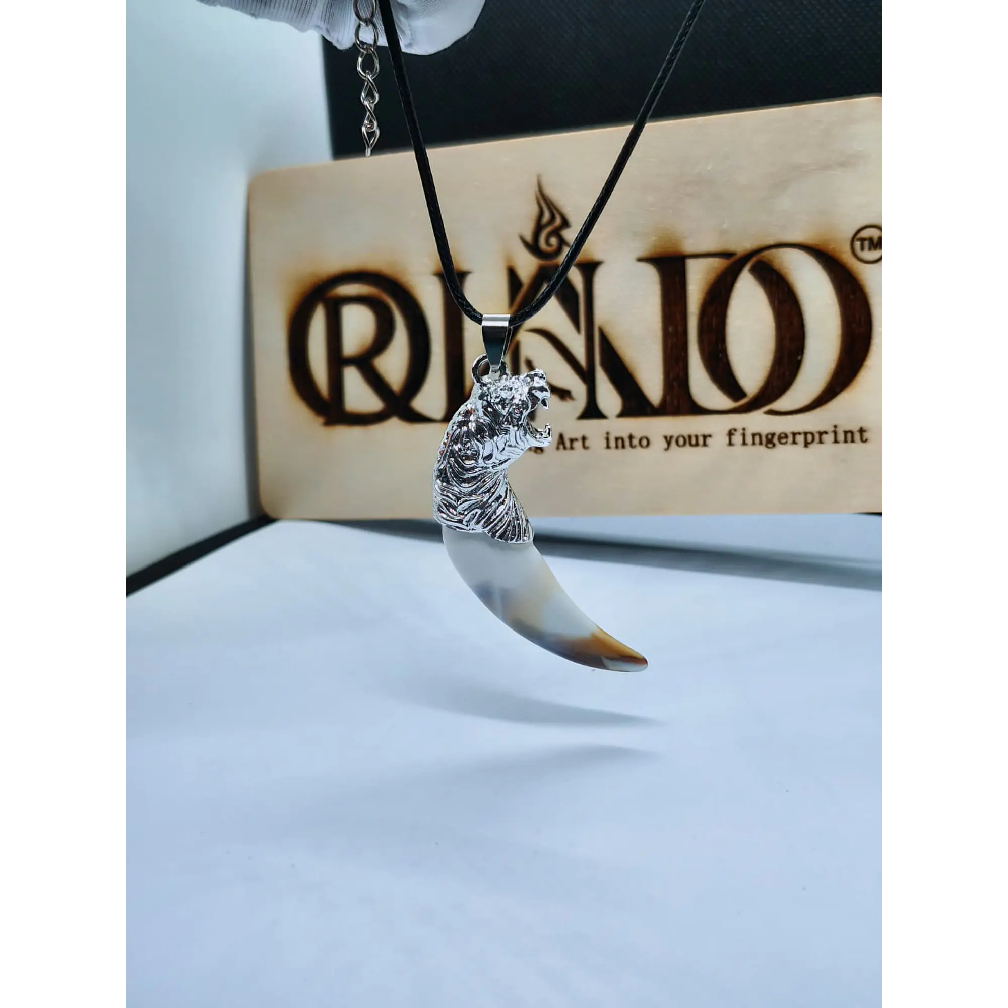Colar Pendente Dente de Tigre 3