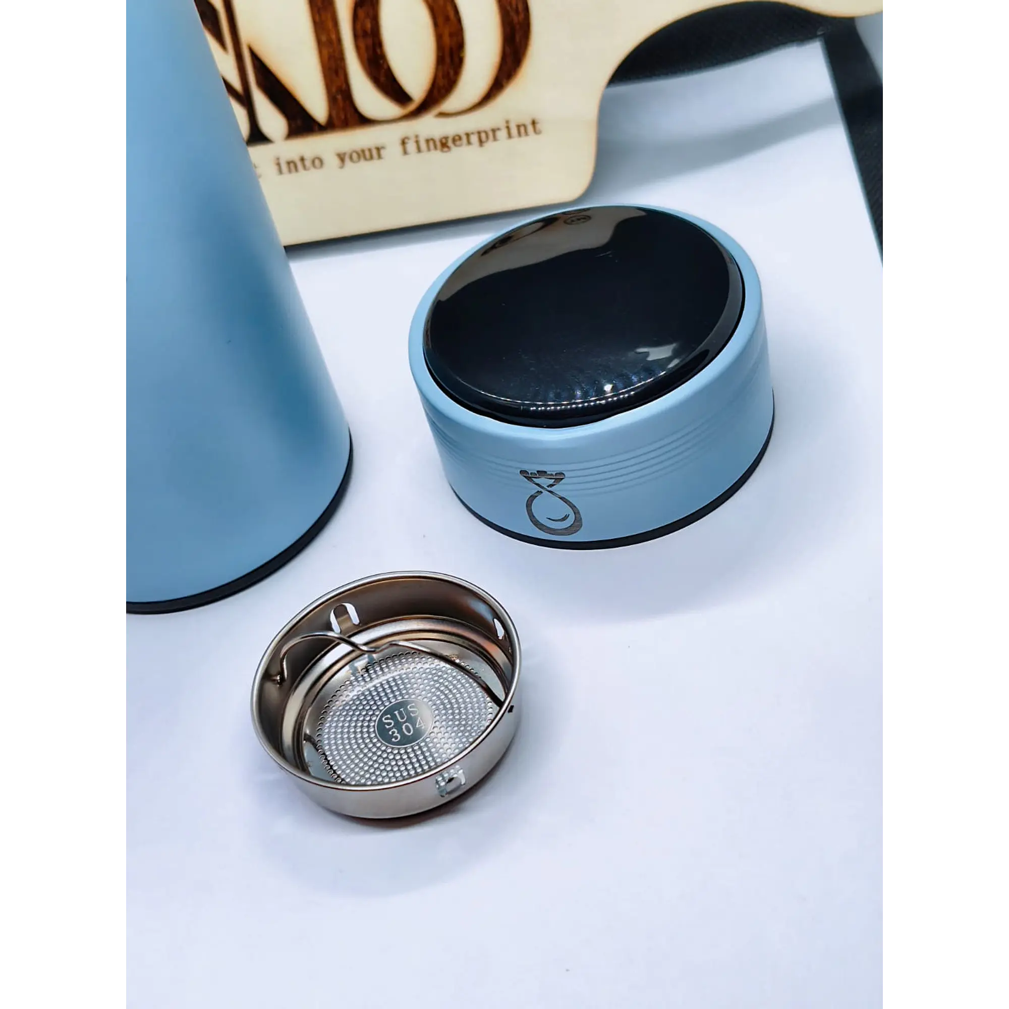 Garrafa Térmica Inteligente Royaliquid com Display LED - Azul Claro 6