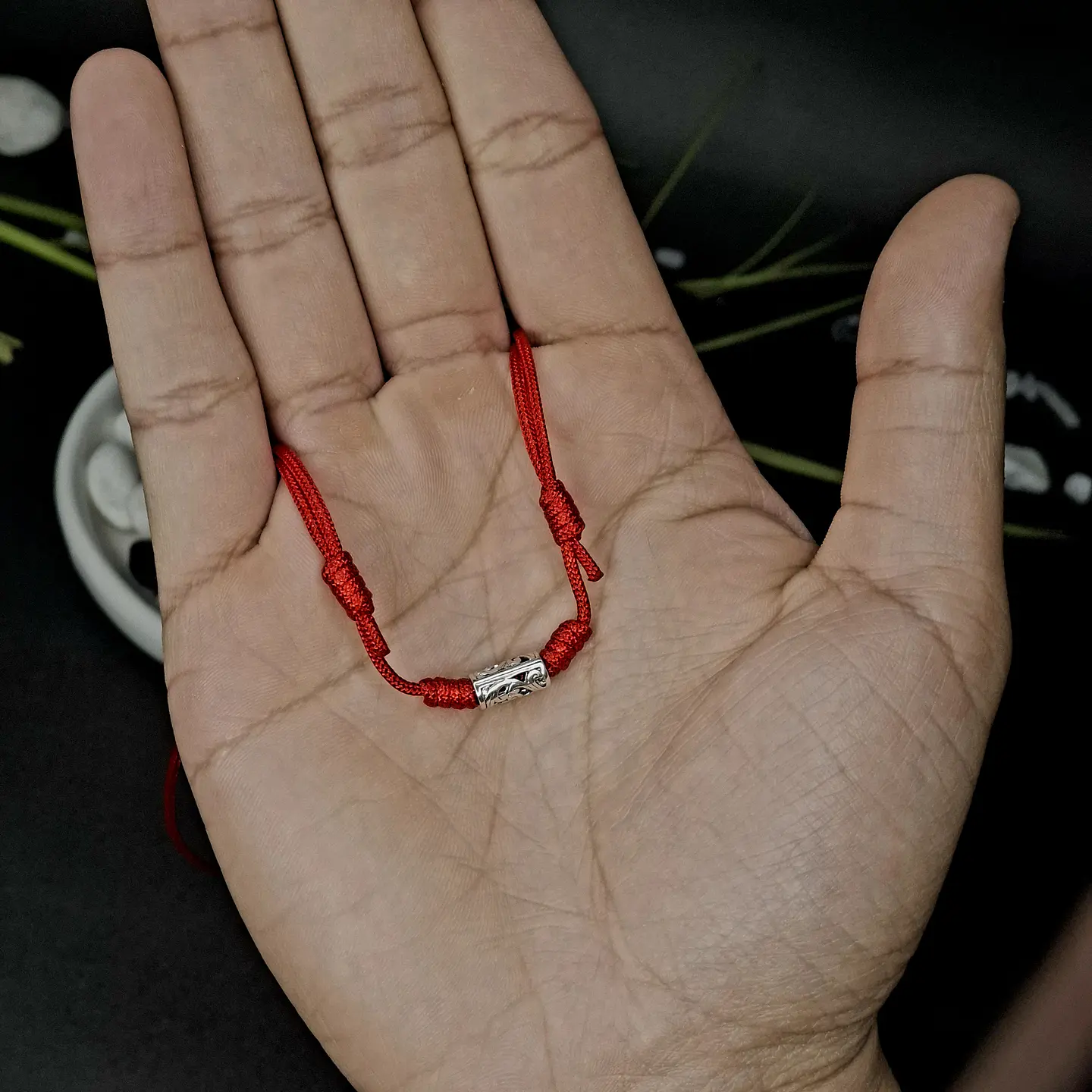 Collar Hilo Rojo con Dije Figura de Plata 925 - Adaptable 2