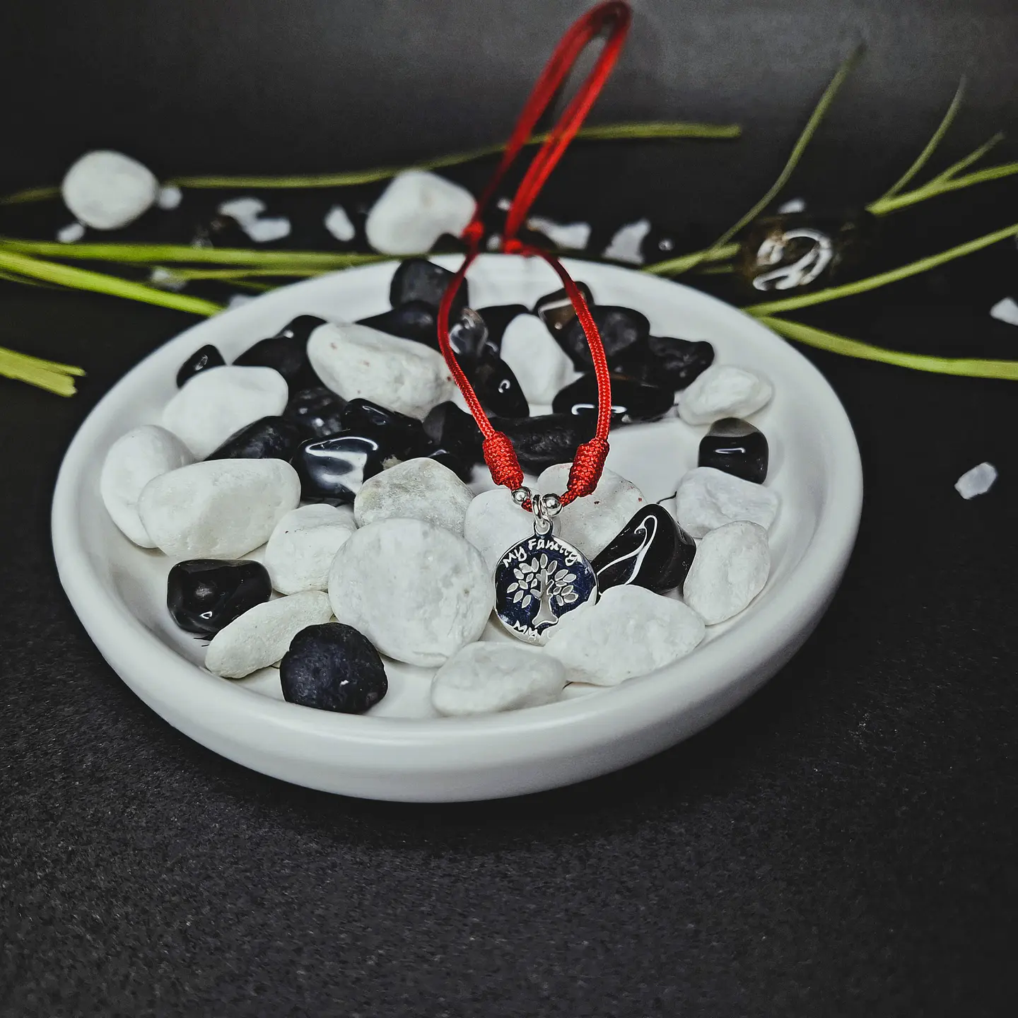 Collar Hilo Rojo con Dije Arbol de la Vida de Plata 925 - Adaptable 3