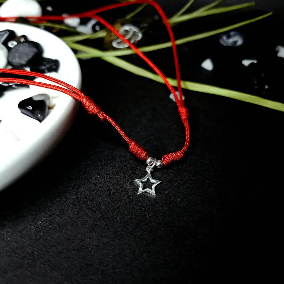 Collar Hilo Rojo con Dije Estrella de Plata 925 - Adaptable 1