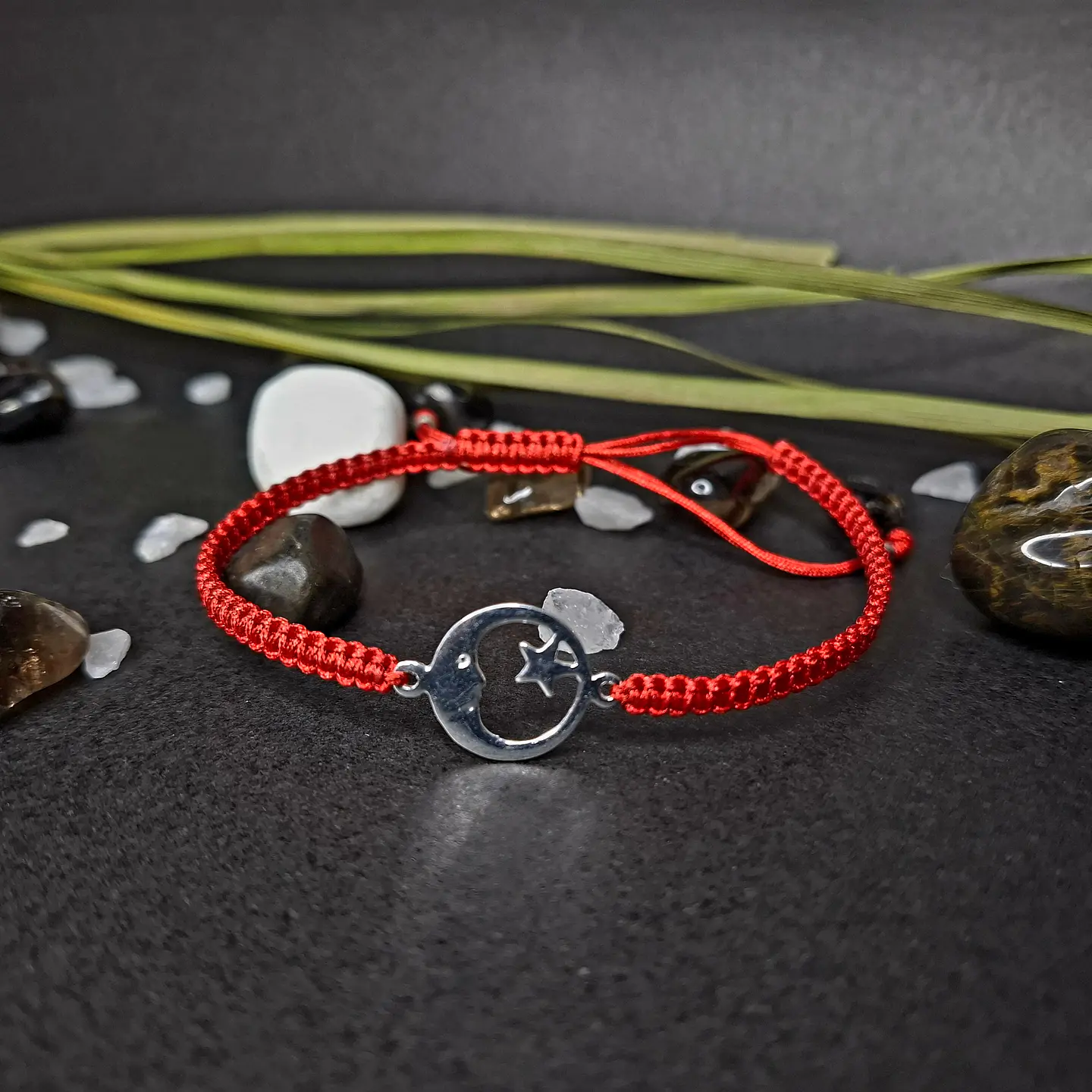 Pulsera Roja con Luna de Plata 925 - Adaptable 1