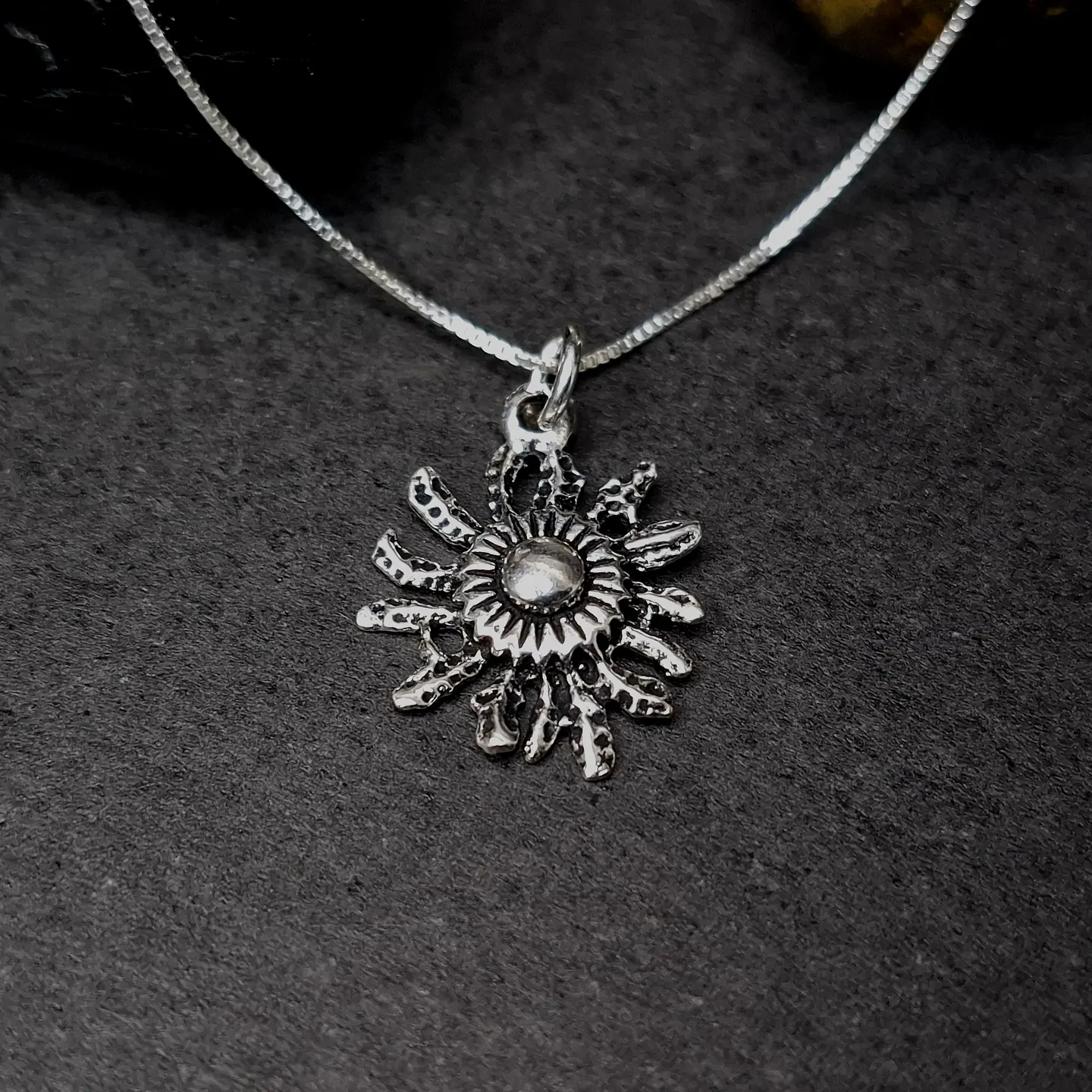 Colgante Sol Añejado de Plata 925  3