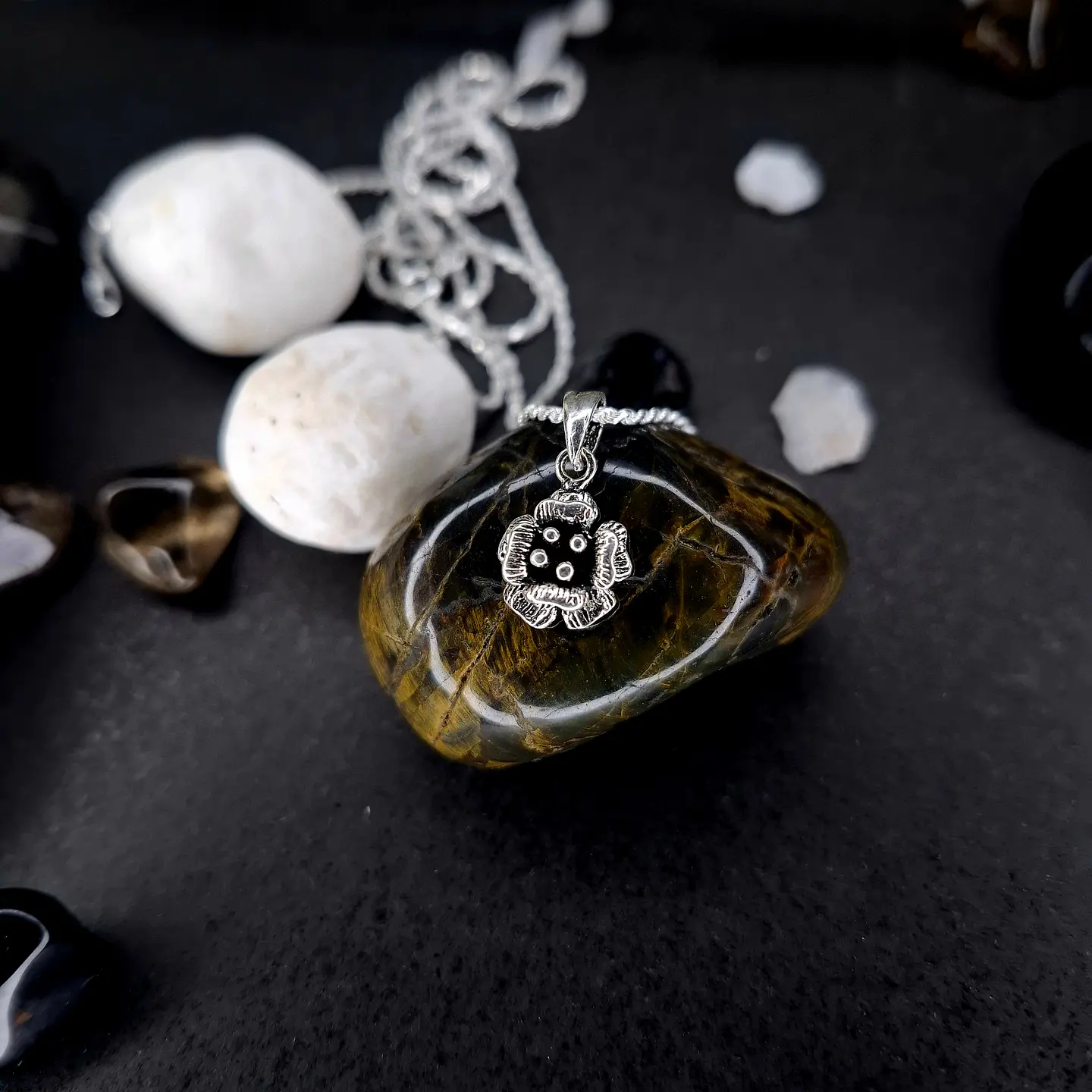 Colgante Flor añejada de Plata 925 1