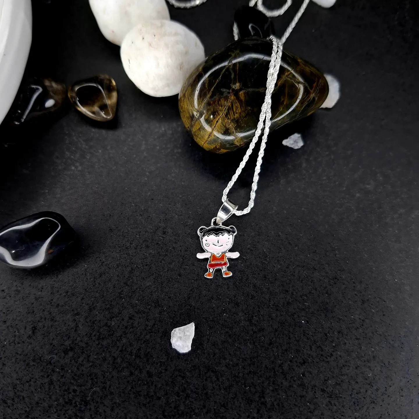 Colgante Niña Esmaltada de Plata 925 1