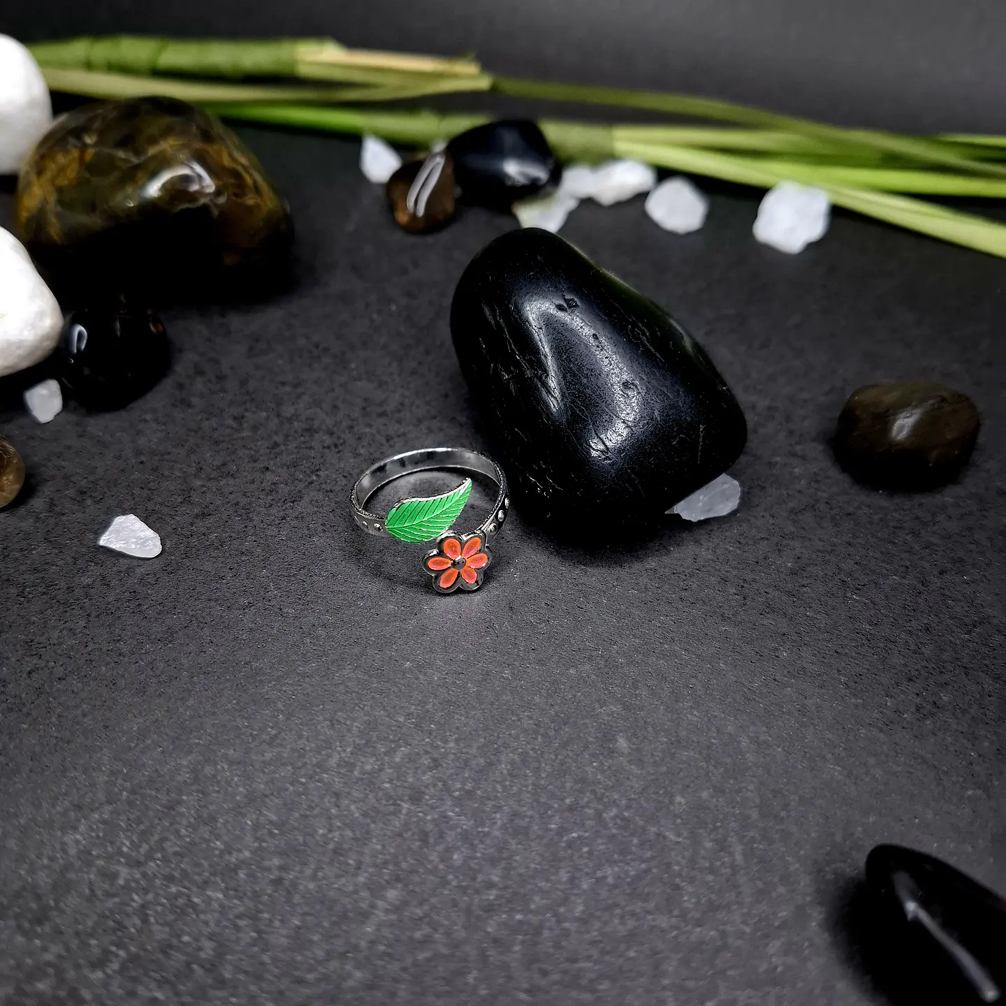 Anillo Flor y Hoja Esmaltada de Plata 925 - Adaptable 1