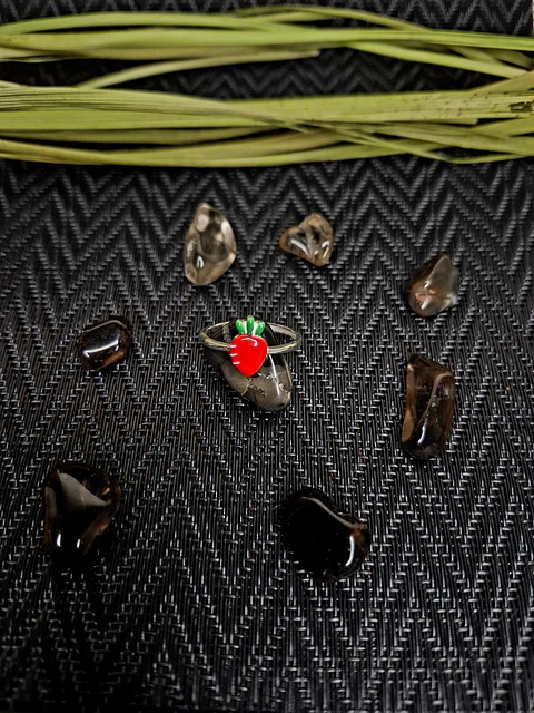 Anillo Ajustable Frutilla Esmaltada