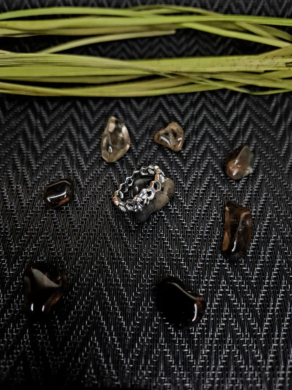 Anillo Panal y Abeja Esmaltada - Talla 11 2