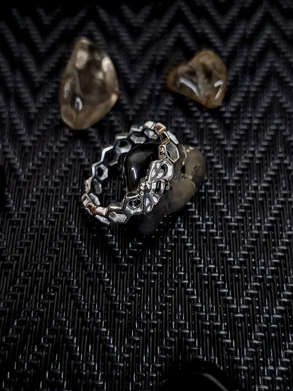 Anillo Panal y Abeja Esmaltada - Talla 11 1