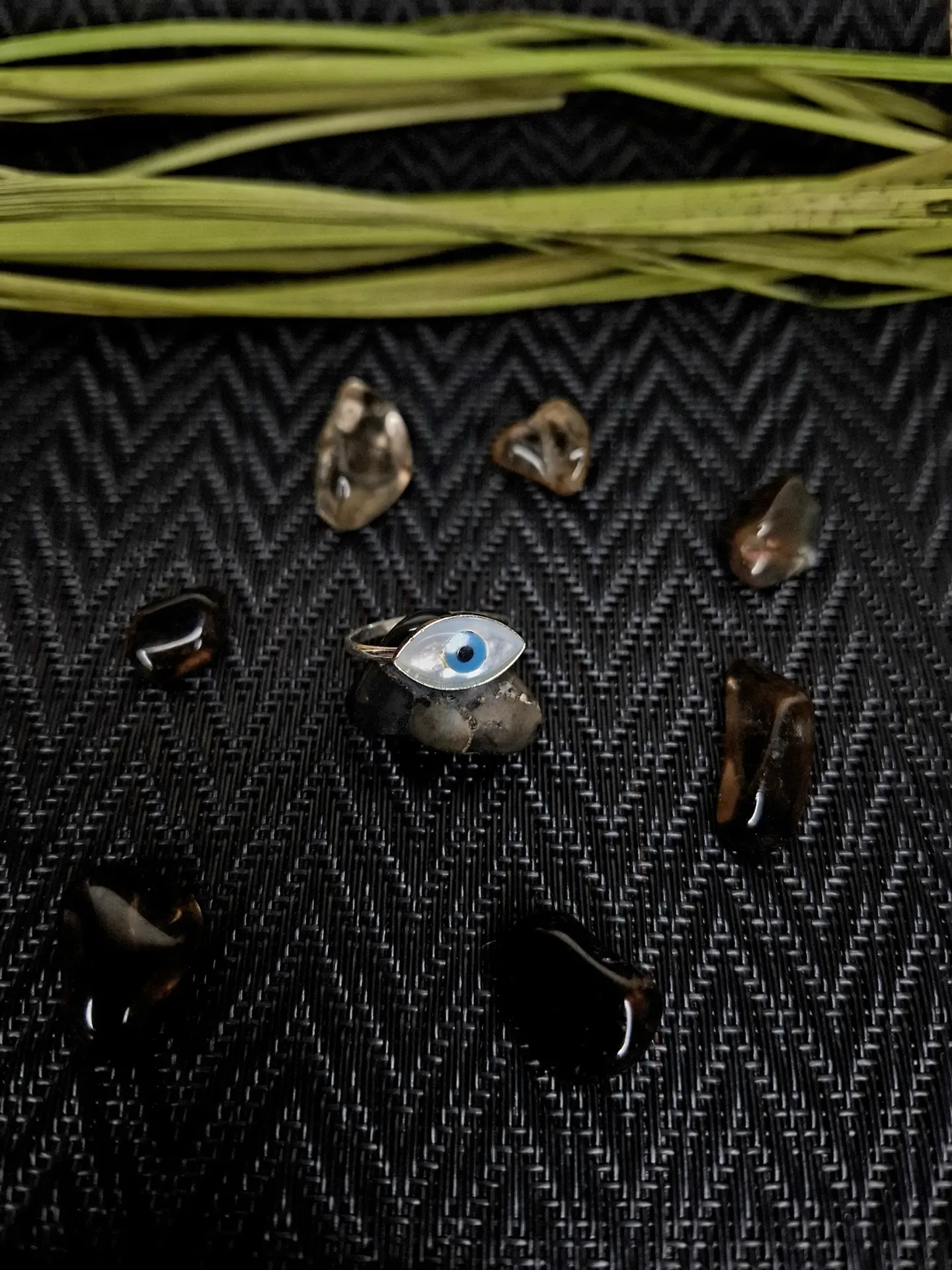 Anillo Ojo Turco Nácar - Talla 12 1