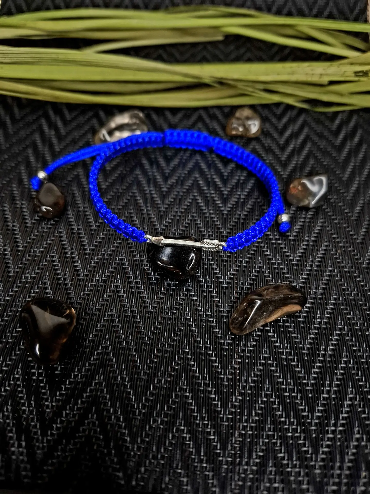 Pulsera Hilo Flecha - Azul Rey 2