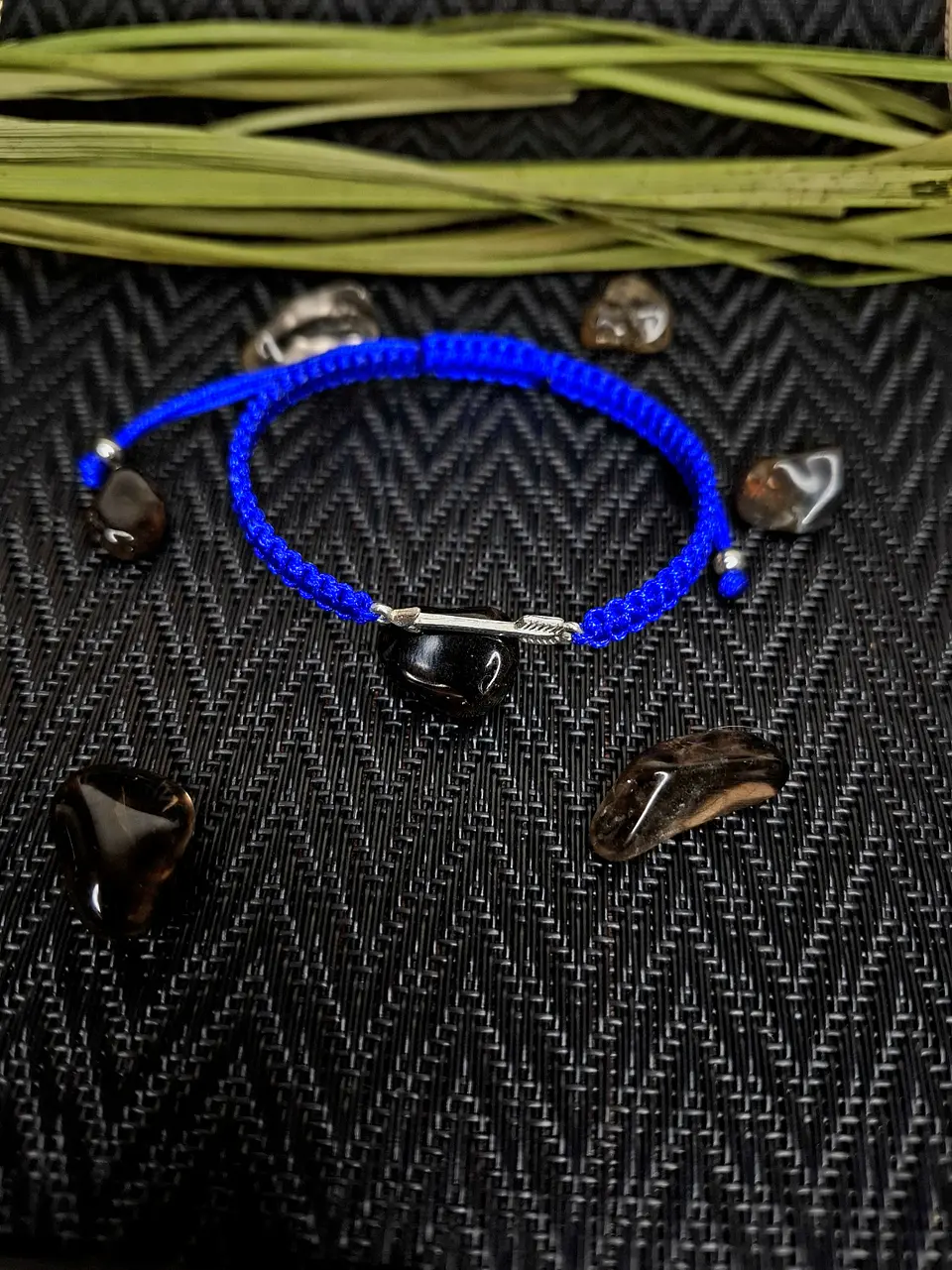 Pulsera Hilo Flecha - Azul Rey 2