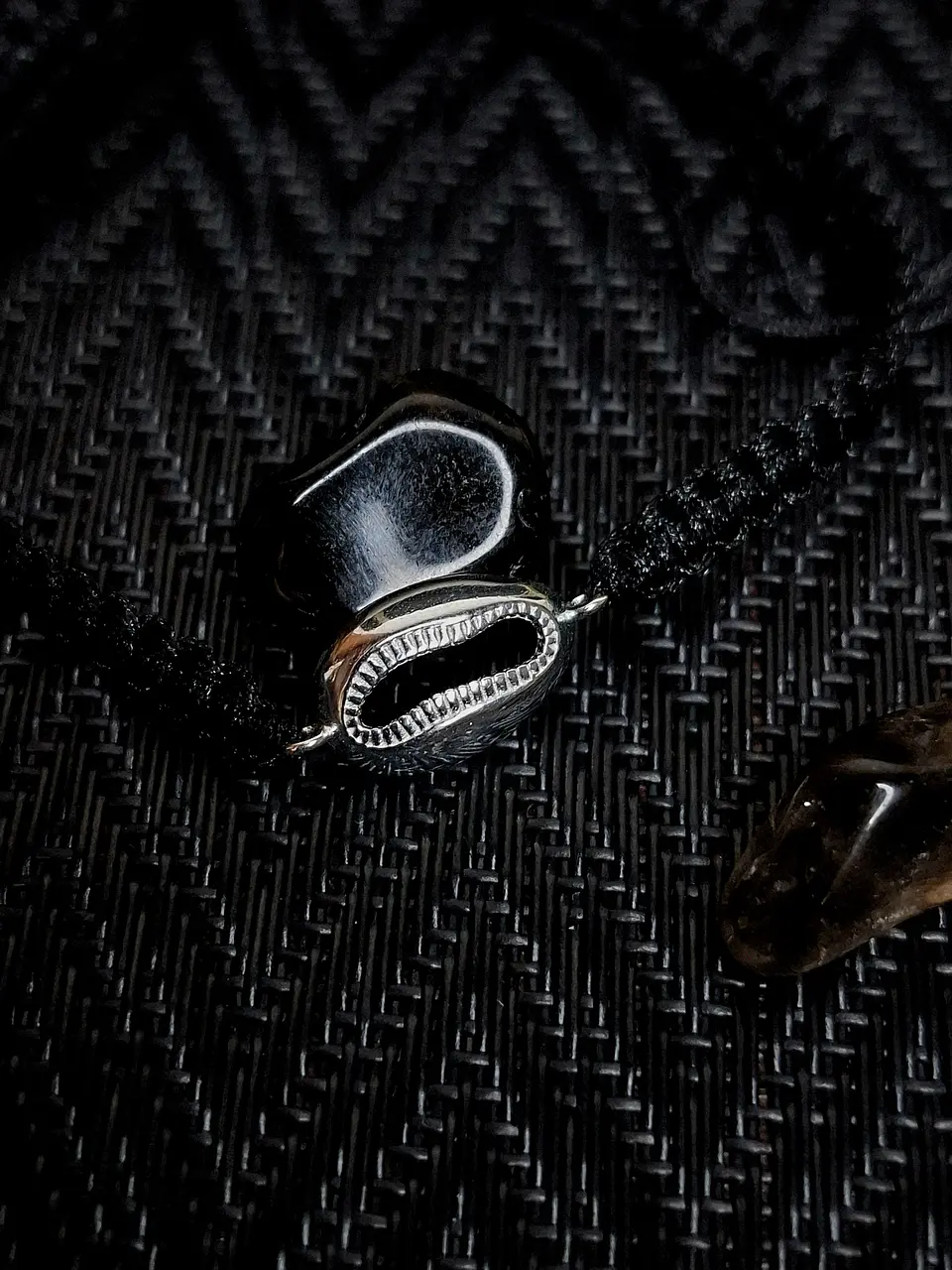 Pulsera Hilo Concha de Plata 2