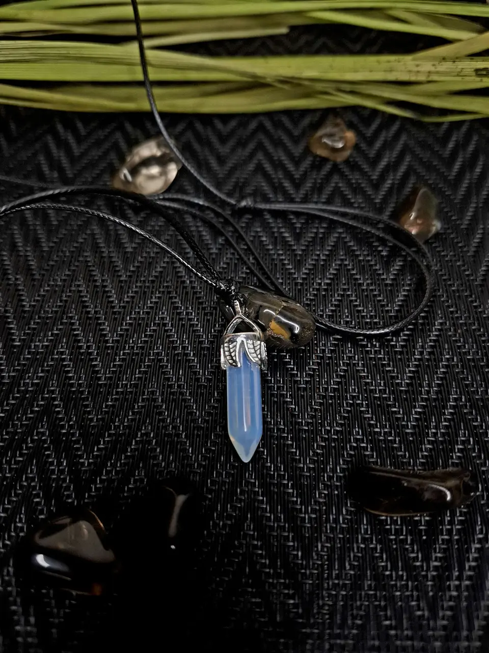 Collar Choker Ajustable Cuarzo Celeste 1