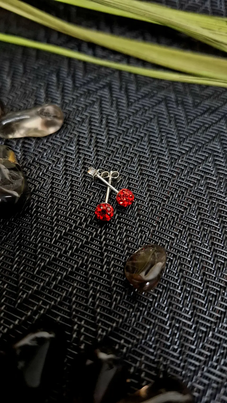 Aros Strass Rojos 1